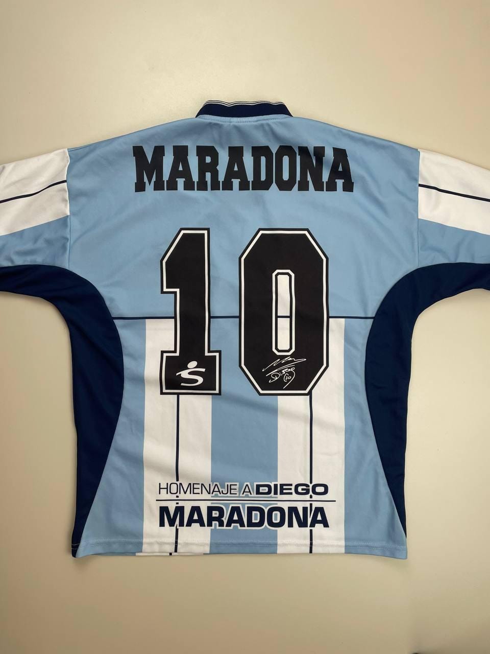 2001 Argentina Fila Homenaje a Diego Maradona Tribute Shirt #10 Size S