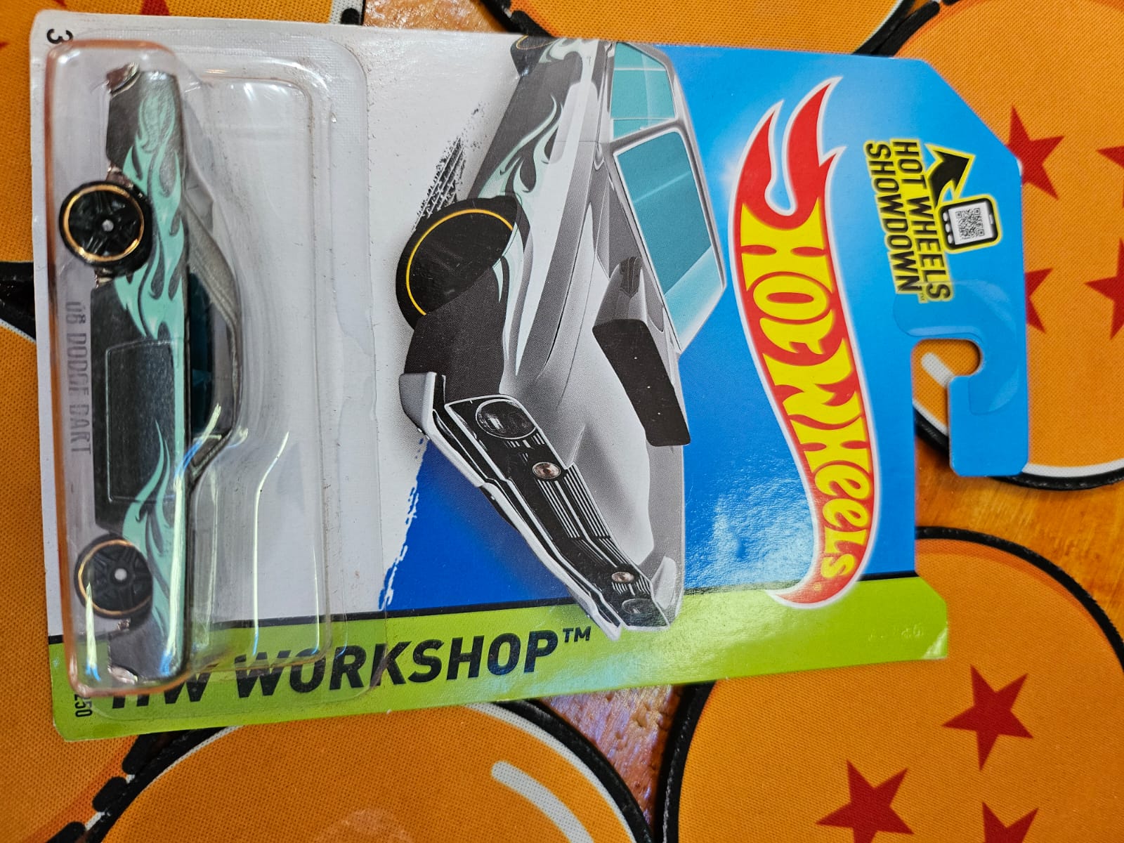 Hot Wheels taller HW