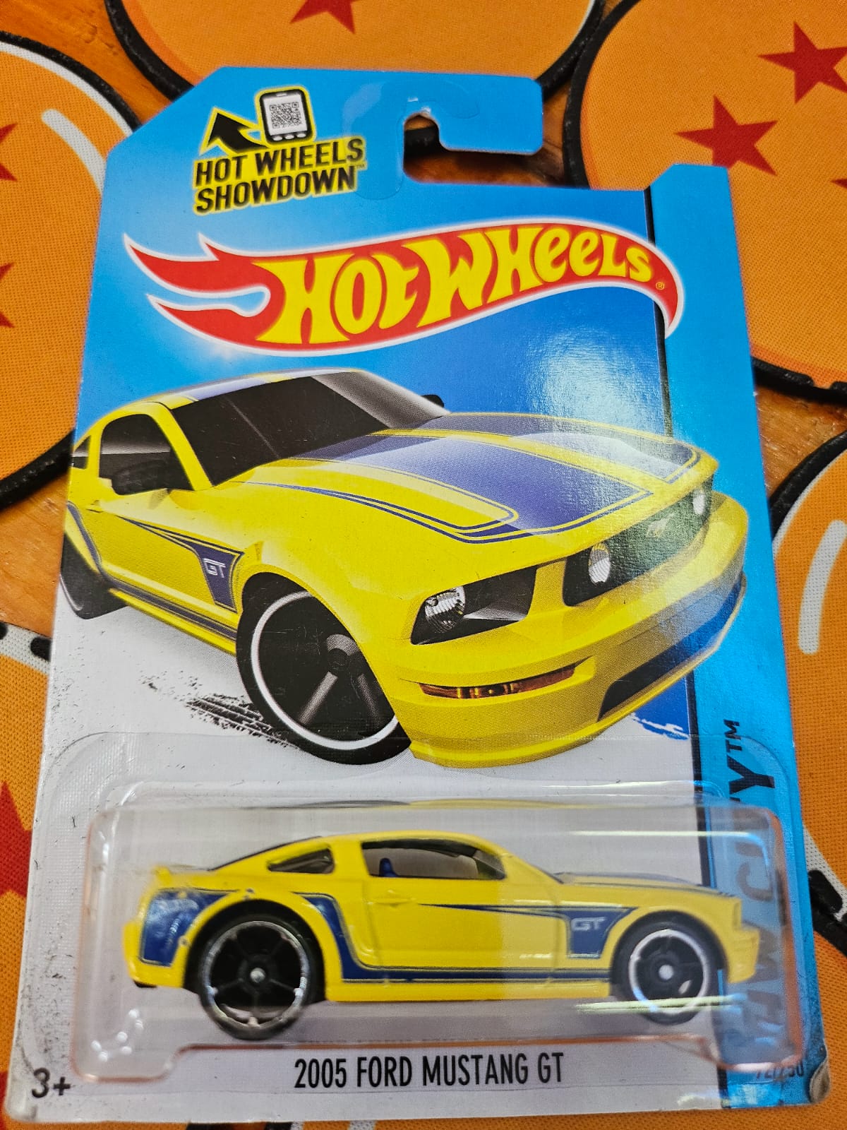 Hot Wheels 2005 Ford Mustang GT