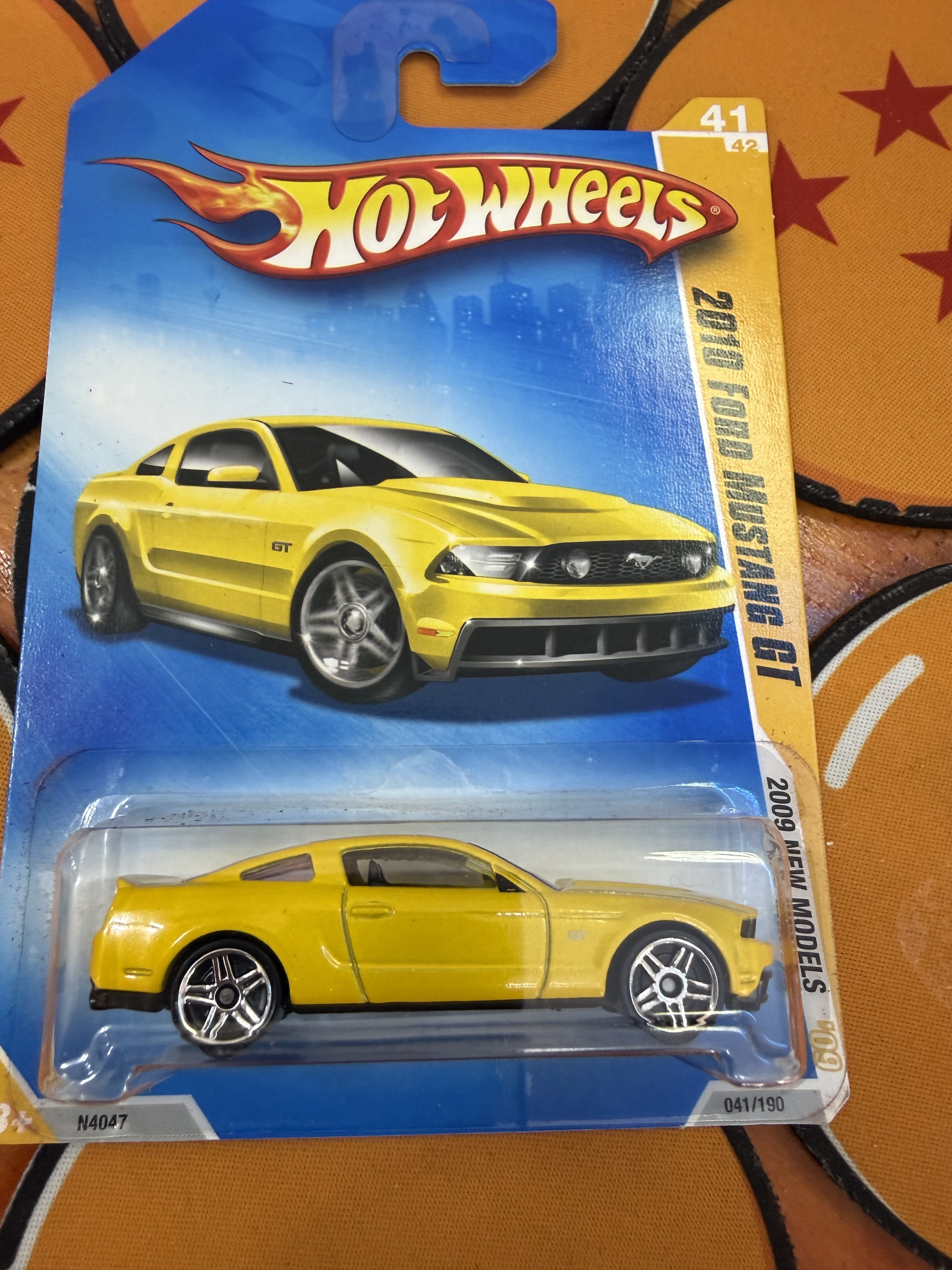 Hot Wheels 2010 Ford Mustang GT