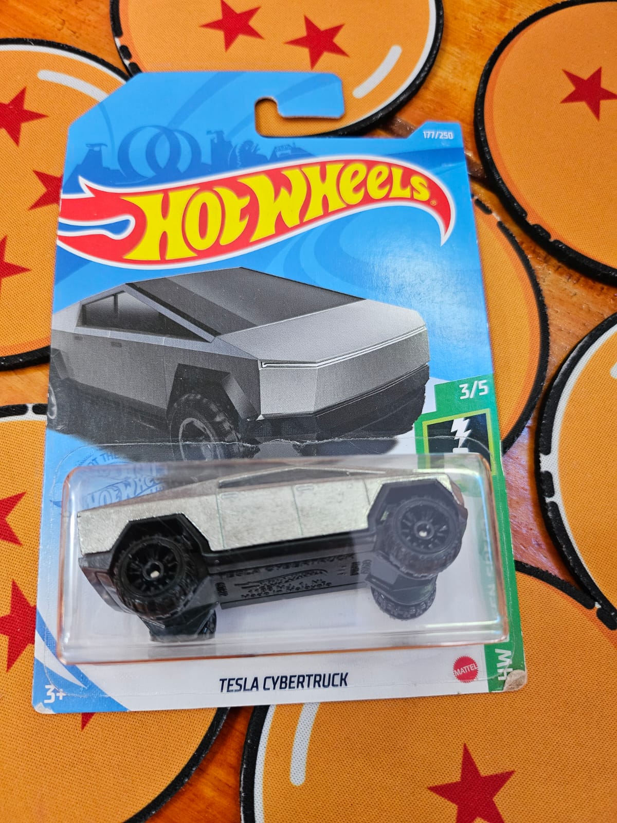 Tesla Cybertruck Hot Wheels