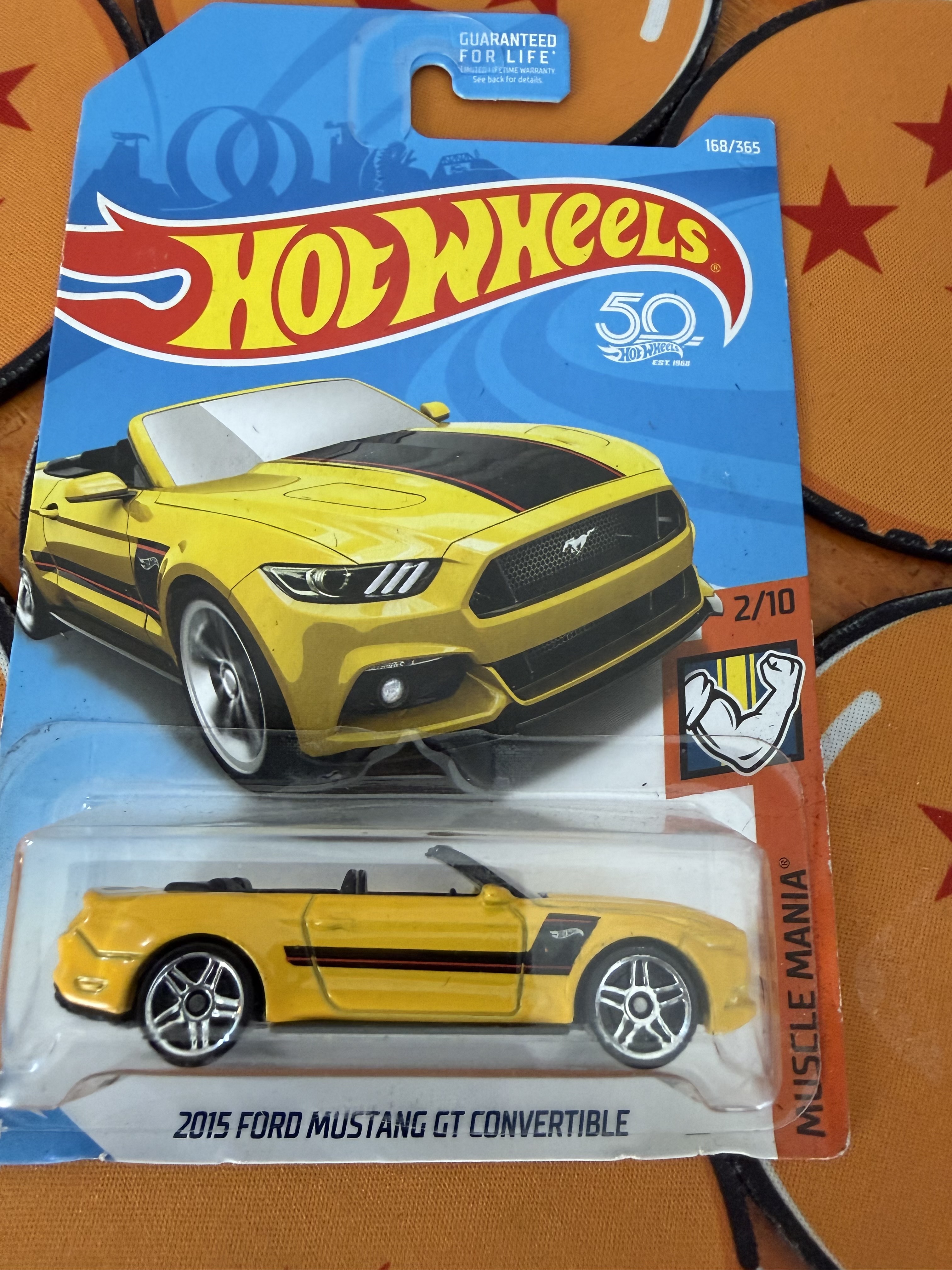 Hot Wheels 2015 Ford Mustang GT Convertible