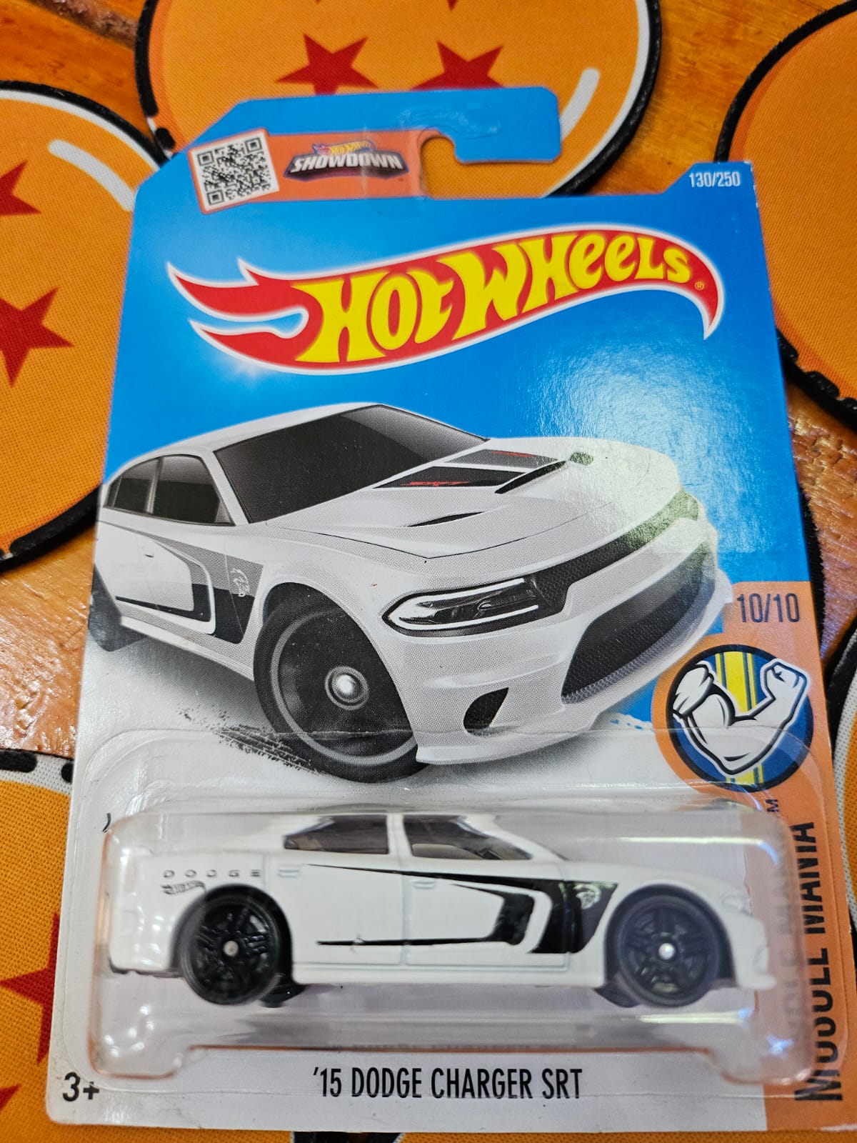 Hot Wheels '15 Dodge Charger SRT