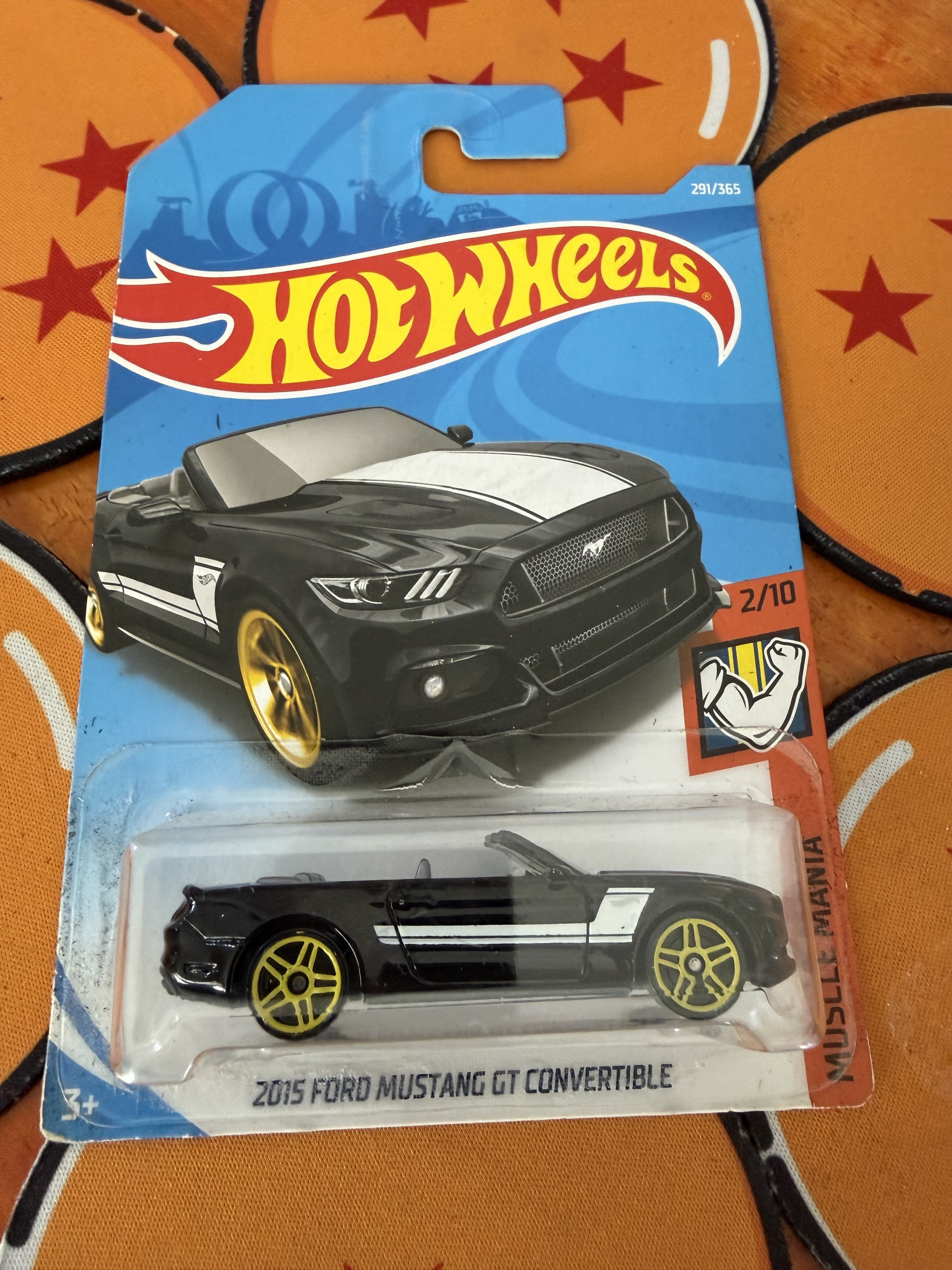 Hot Wheels 2015 Ford Mustang GT Convertible