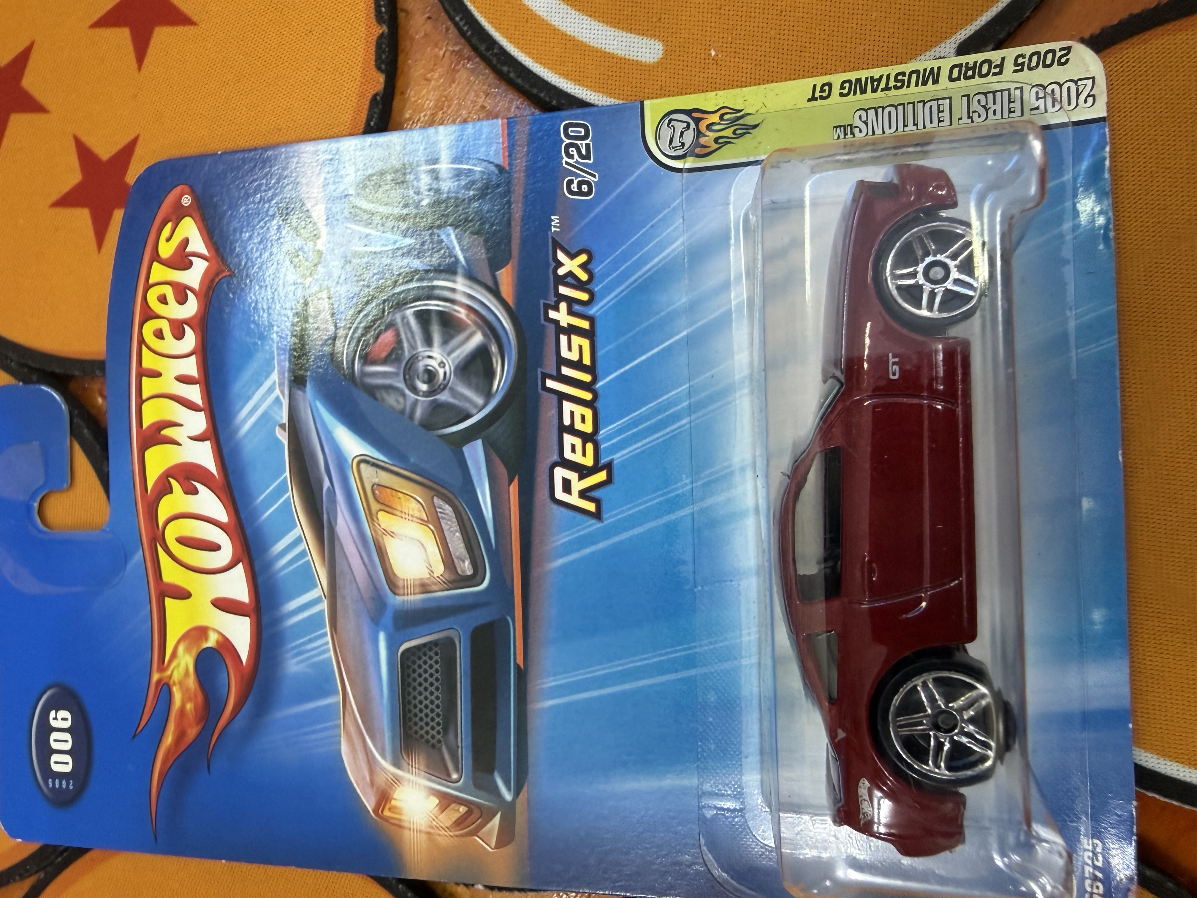 Hot Wheels 2005 Ford Mustang GT