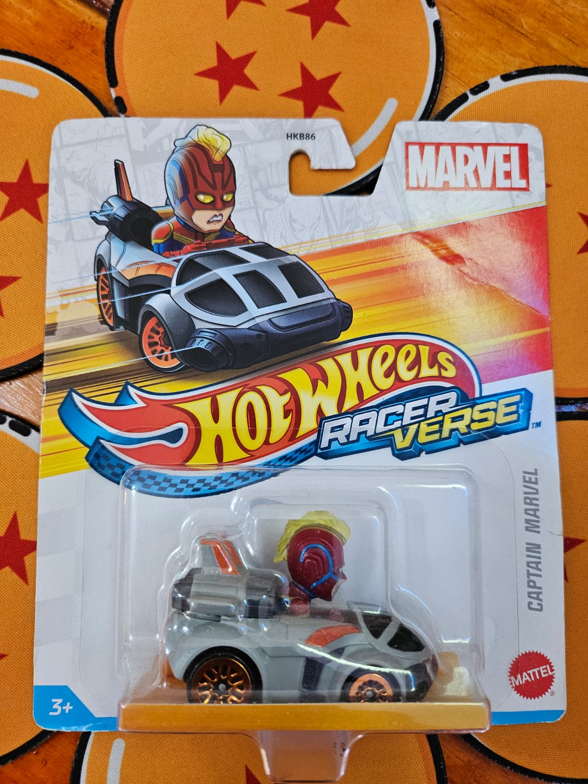 Hot Wheels Racer Verse - Captain Marvel