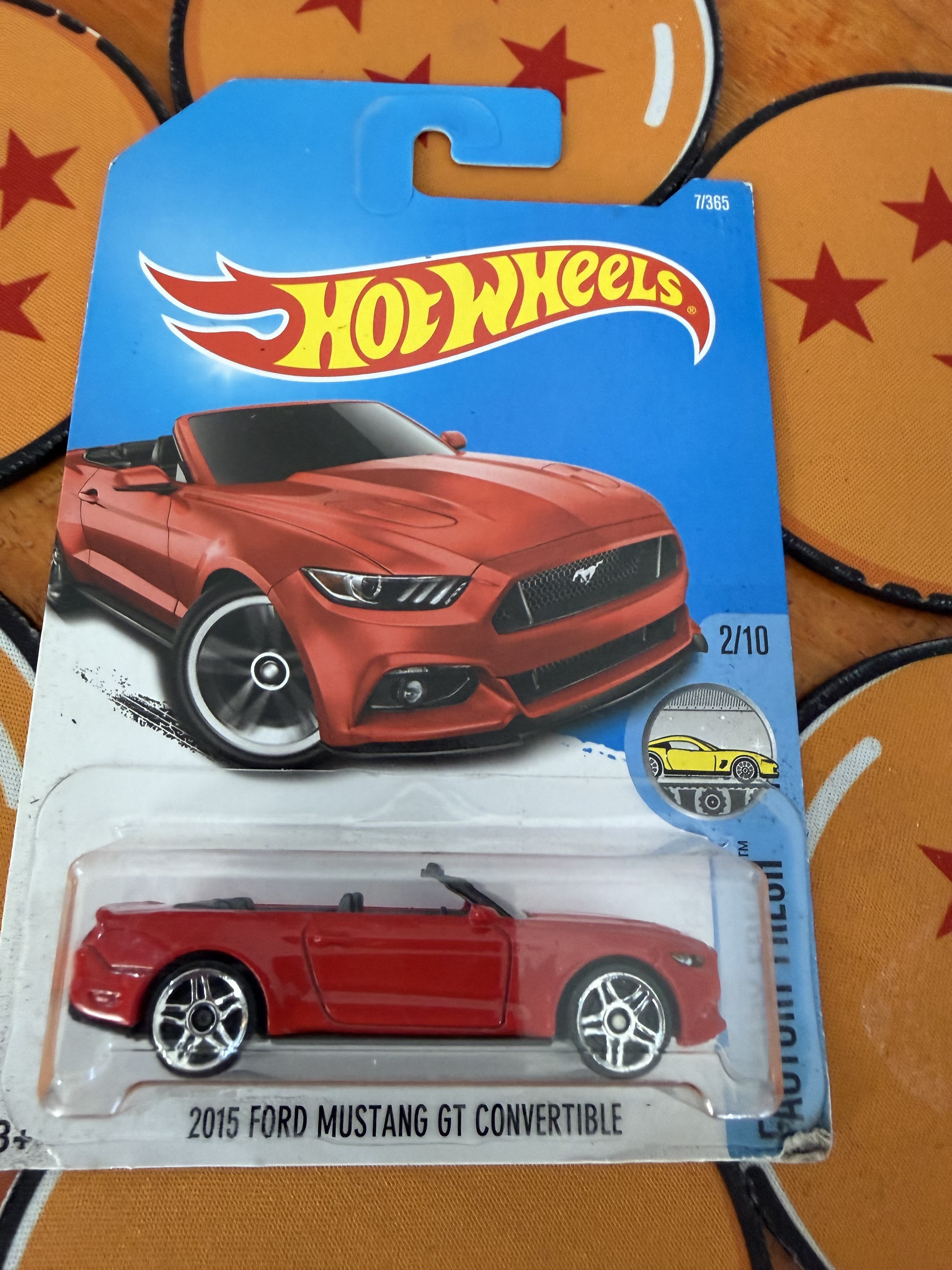 Hot Wheels 2015 Ford Mustang GT Convertible