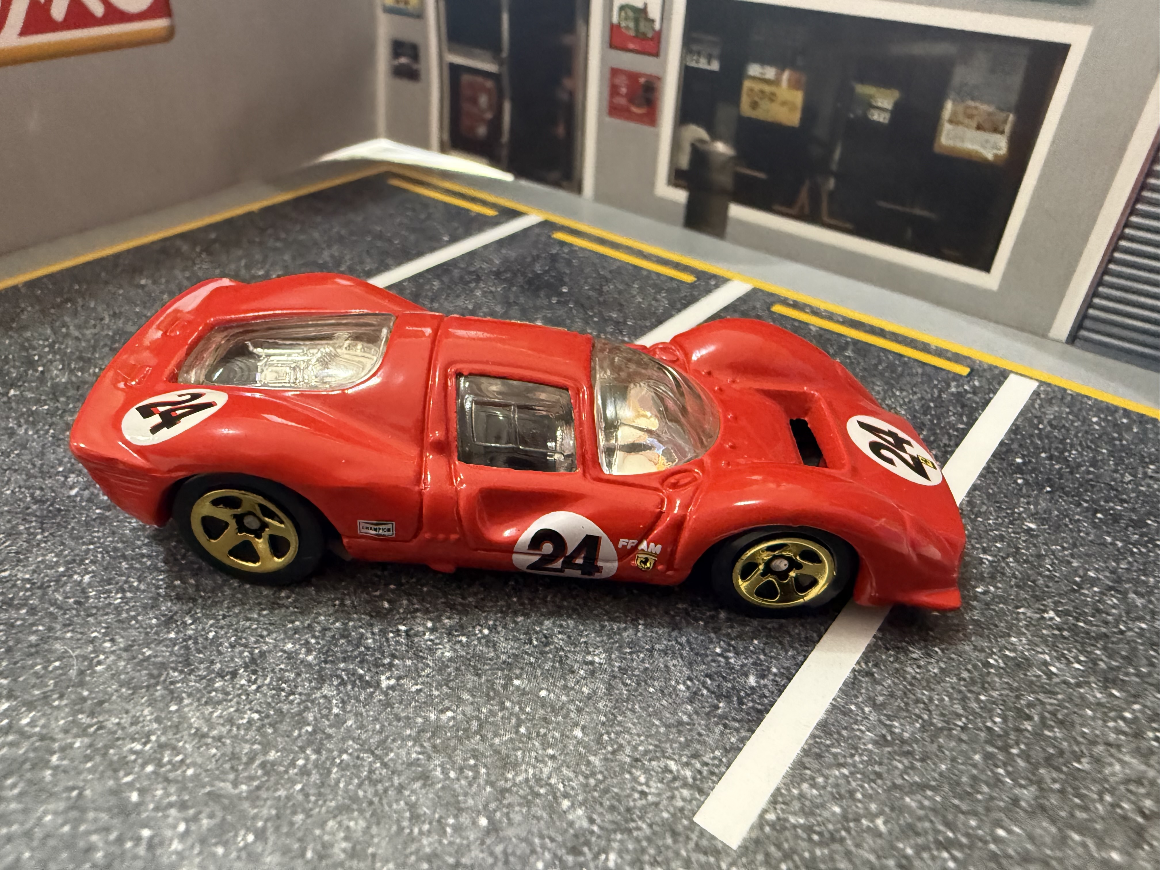 Coche de carreras de juguete