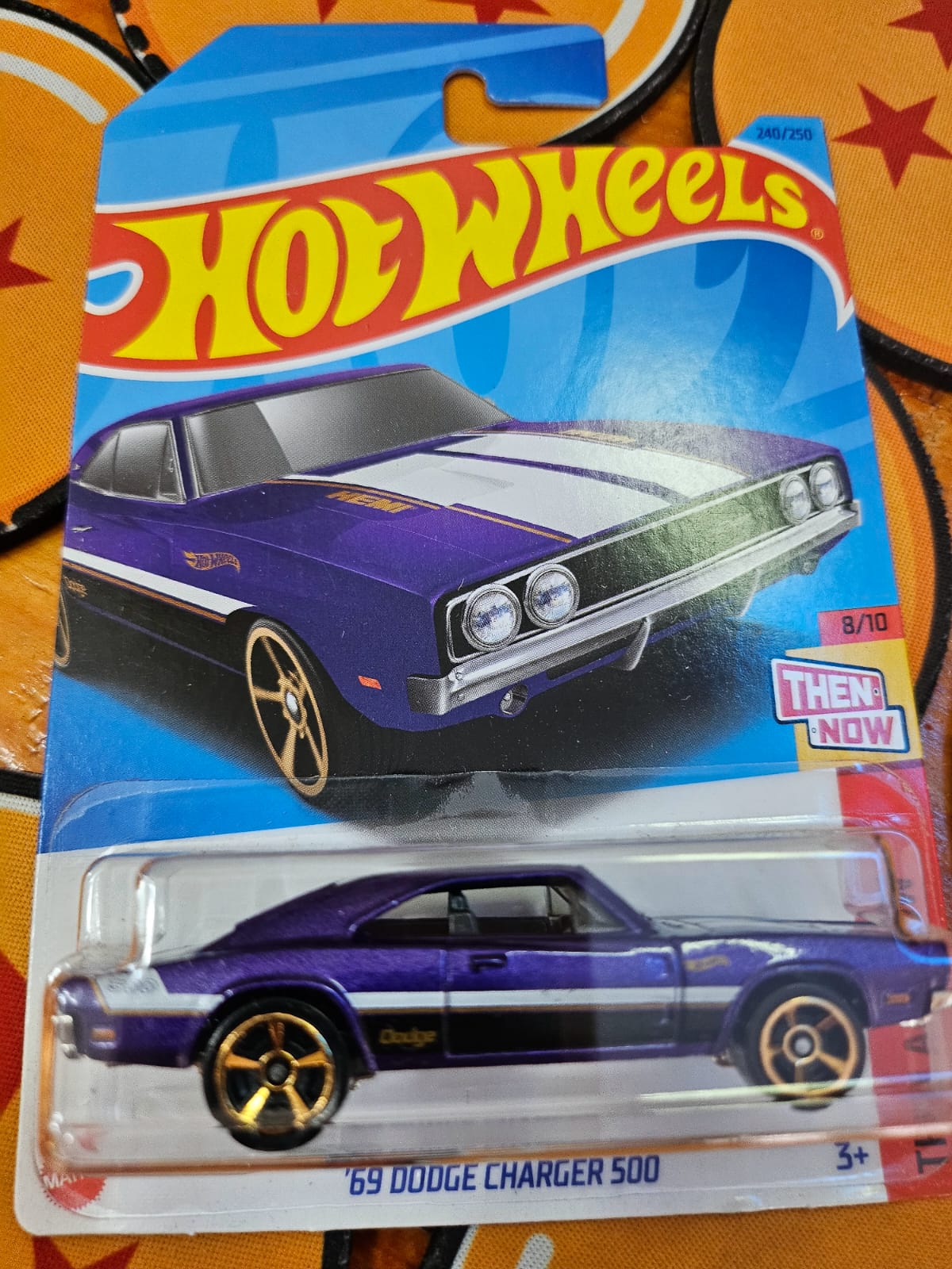 Hot Wheels '69 Dodge Charger 500