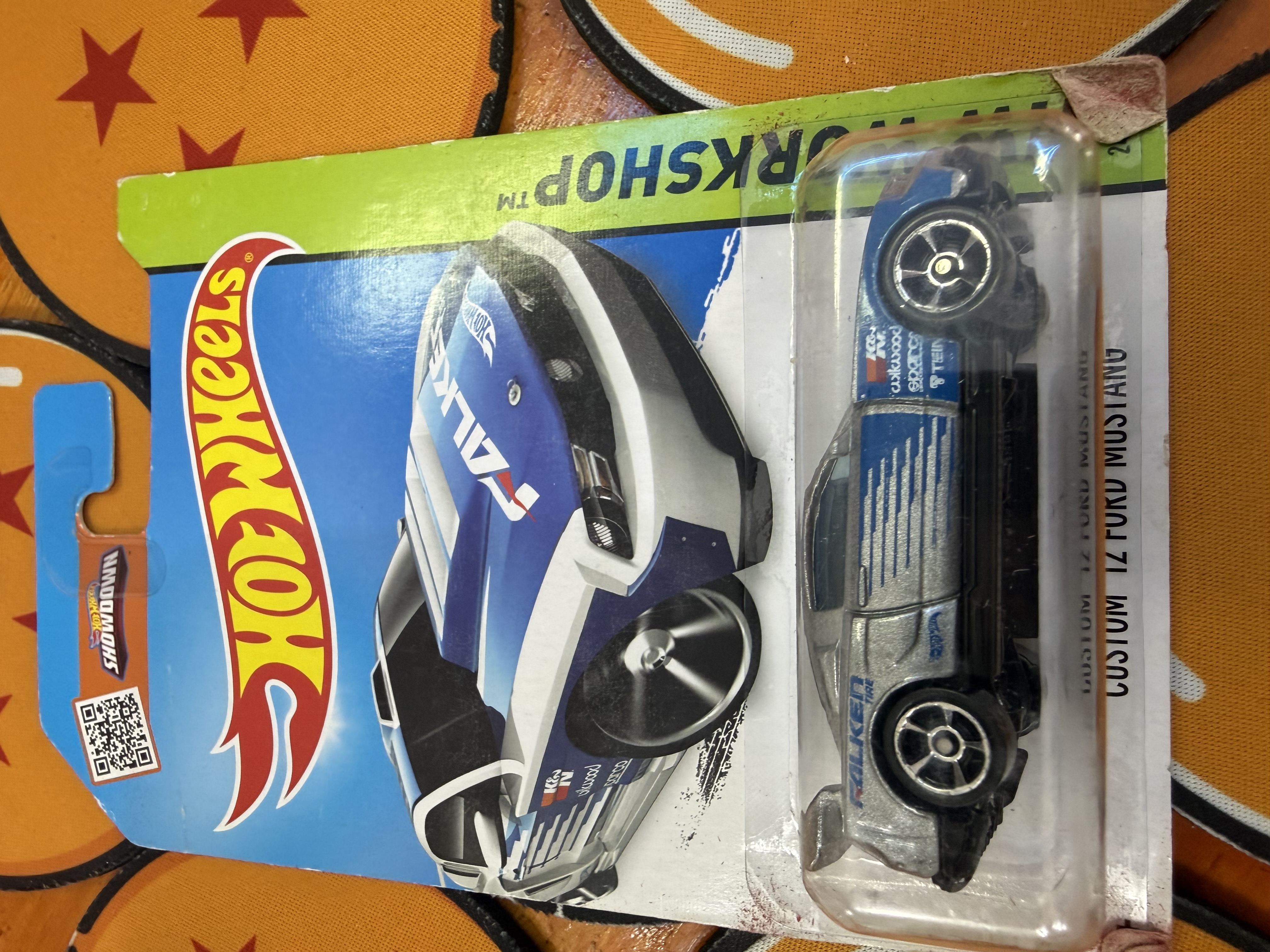Hot Wheels Custom '12 Ford Mustang