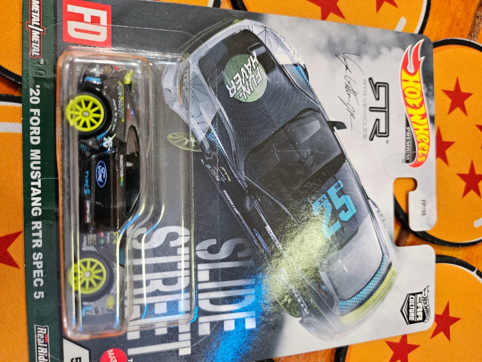 Hot Wheels '20 Ford Mustang RTR Spec 5