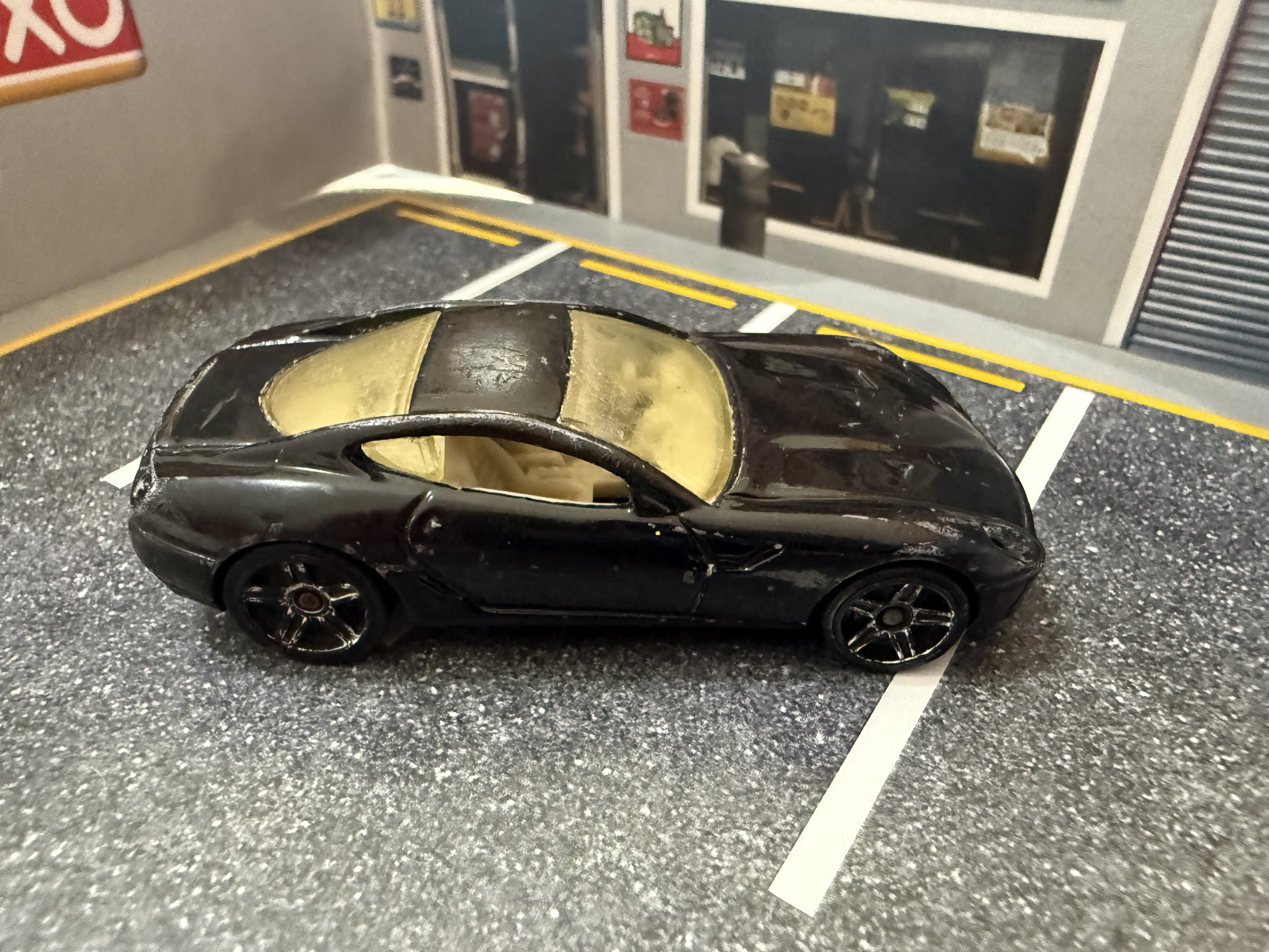 Coche deportivo de juguete