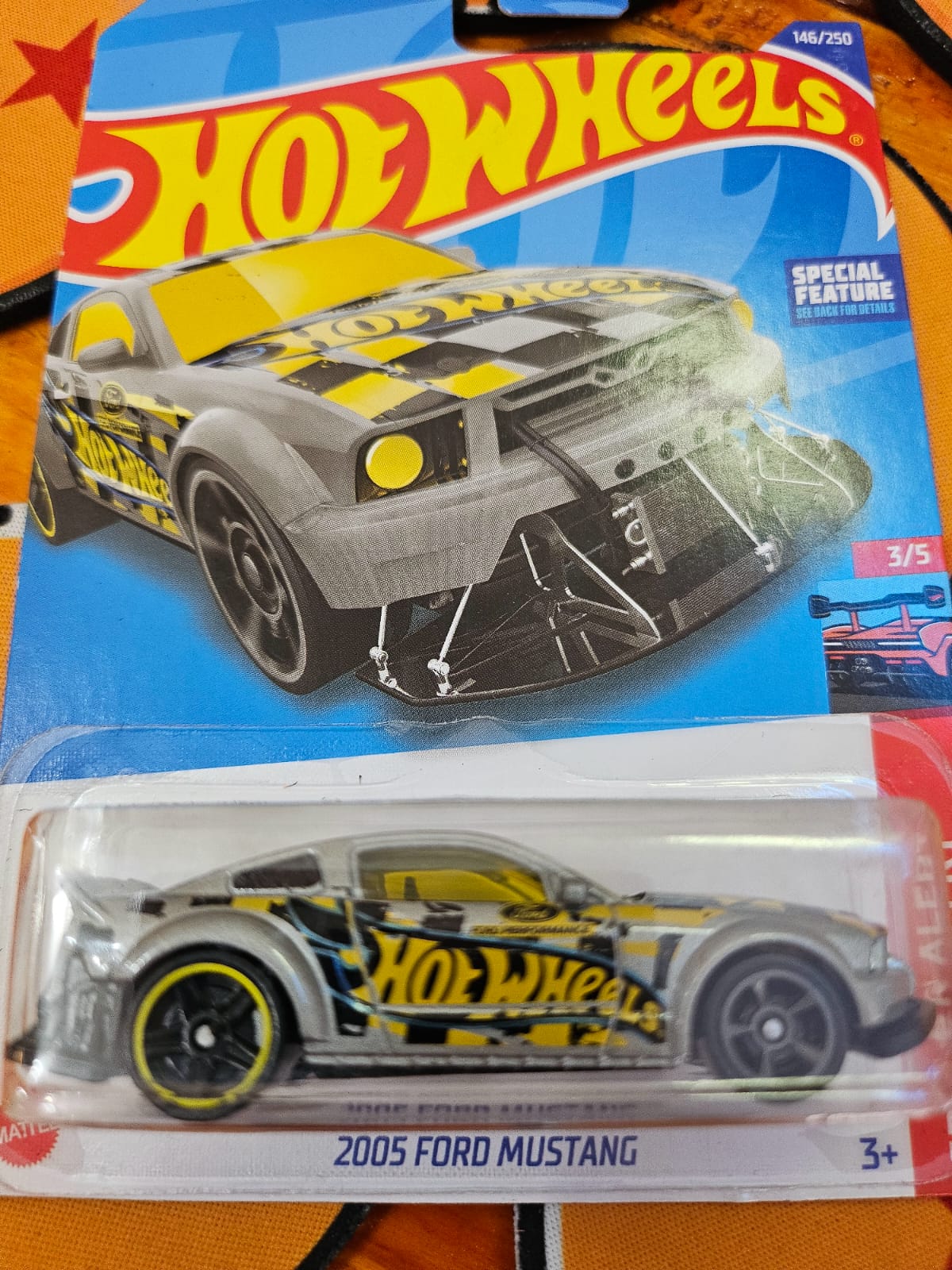 Hot Wheels 2005 Ford Mustang
