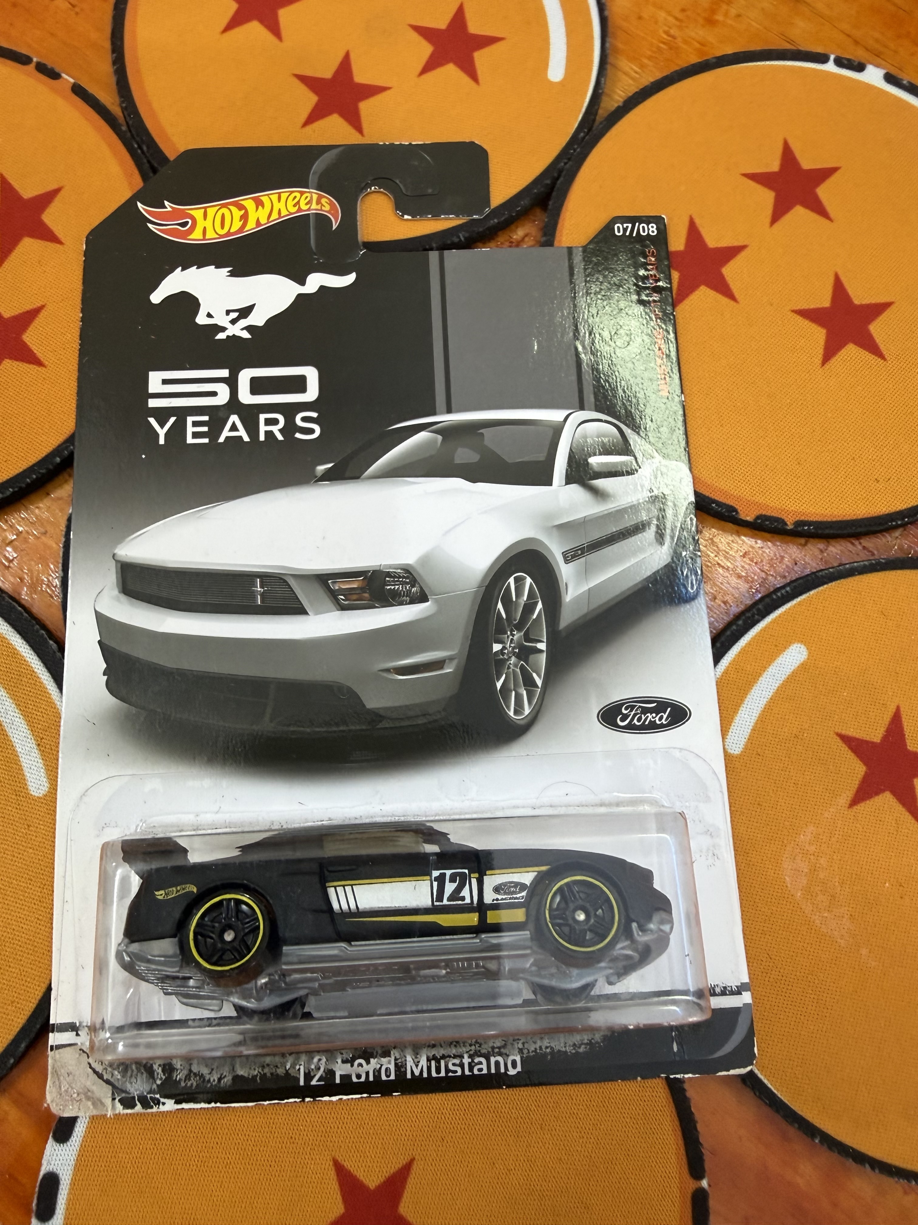 Hot Wheels '12 Ford Mustang