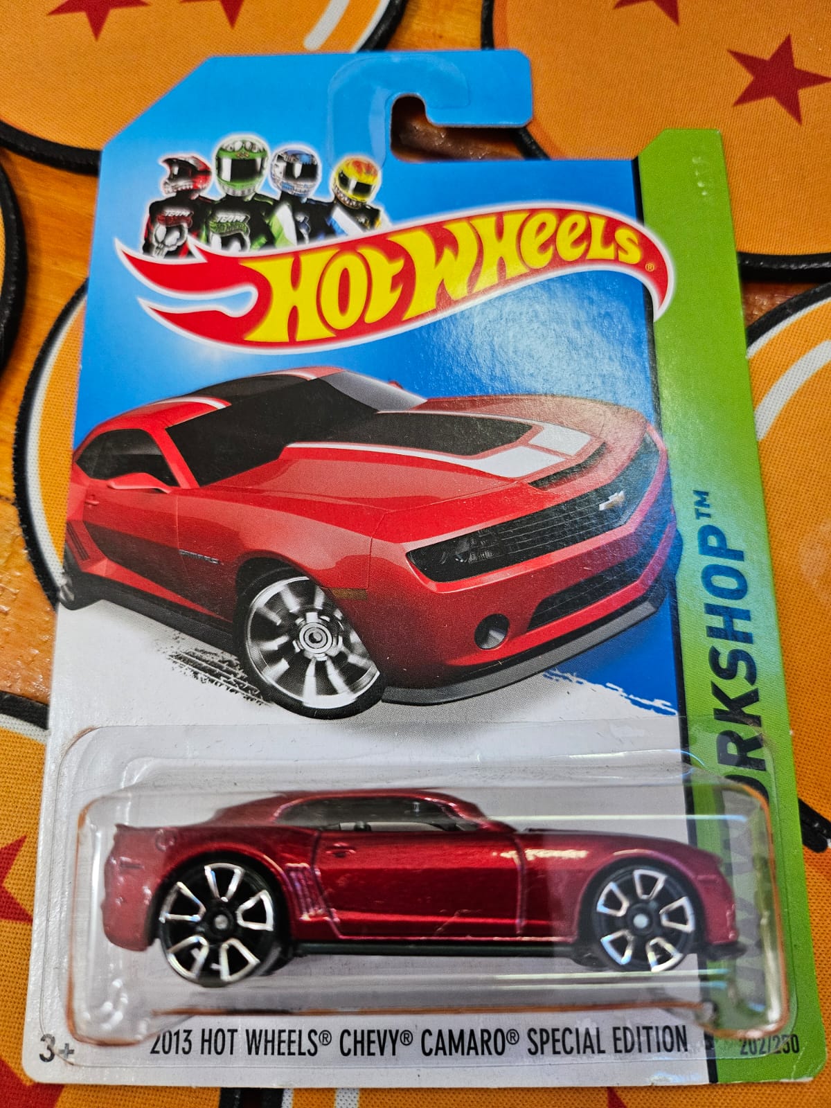 Hot Wheels Chevy Camaro 2013