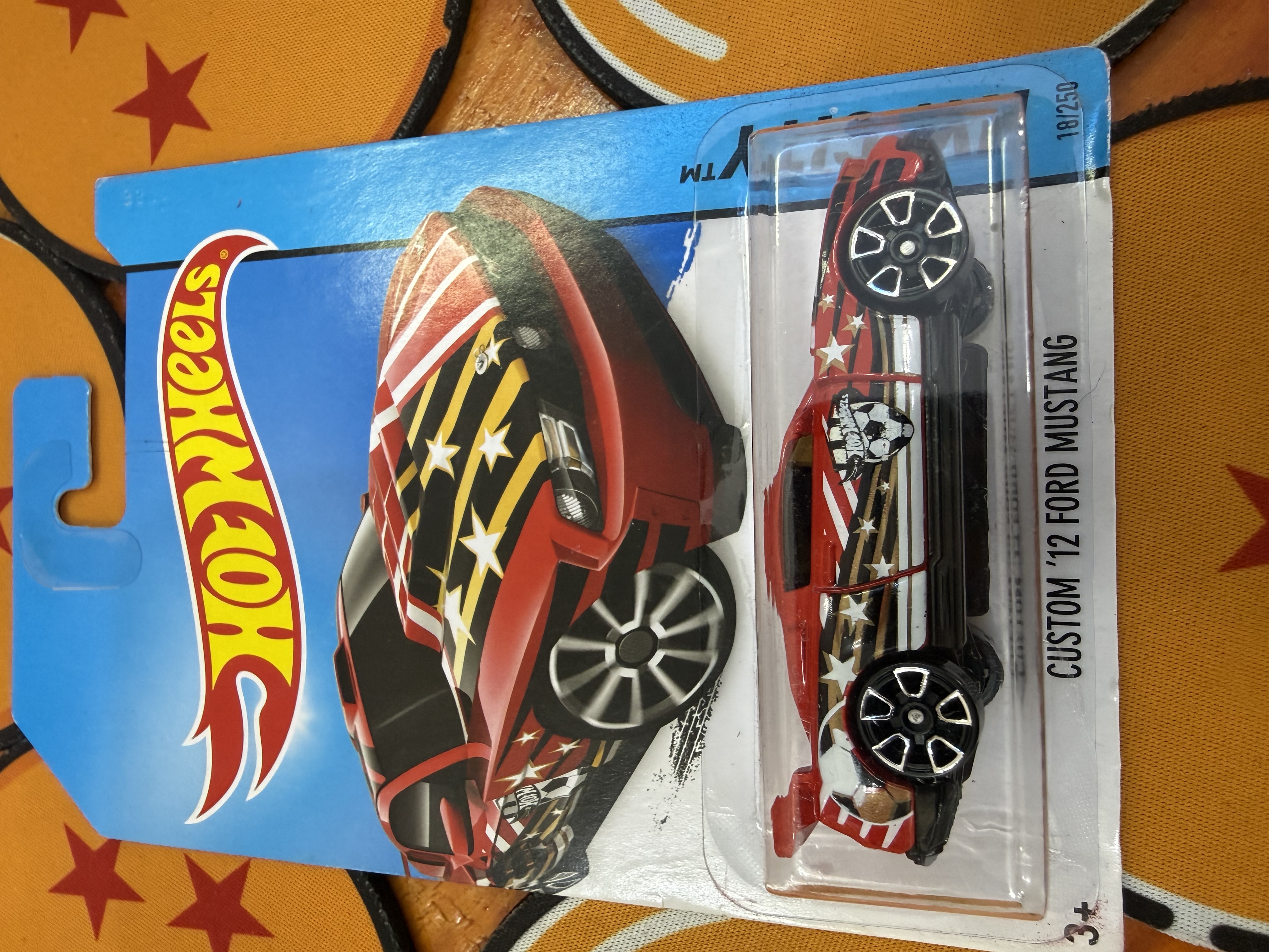 Custom '12 Ford Mustang de Hot Wheels