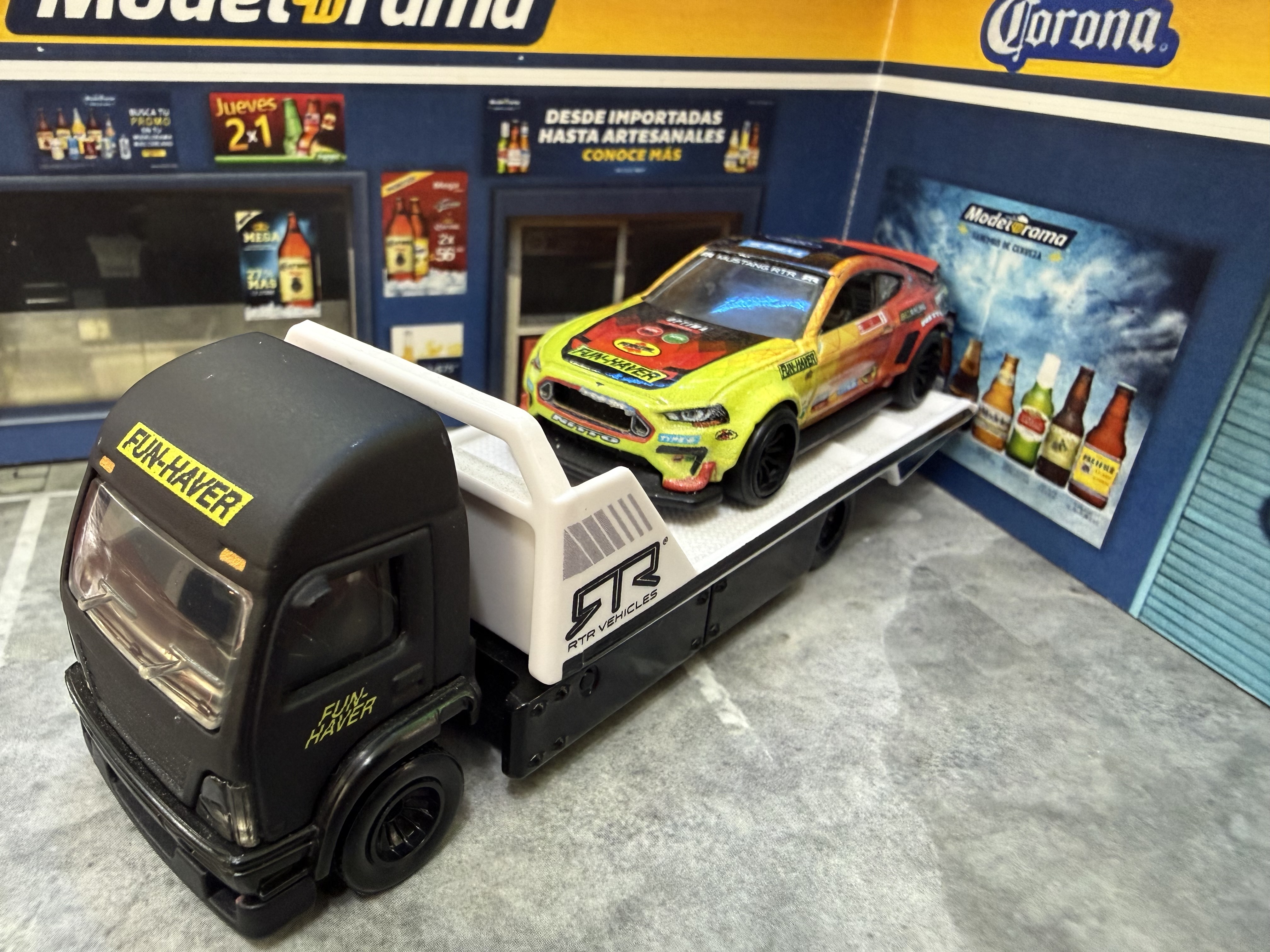 RTR SPEC 5 MUSTANG 18' y su transporte