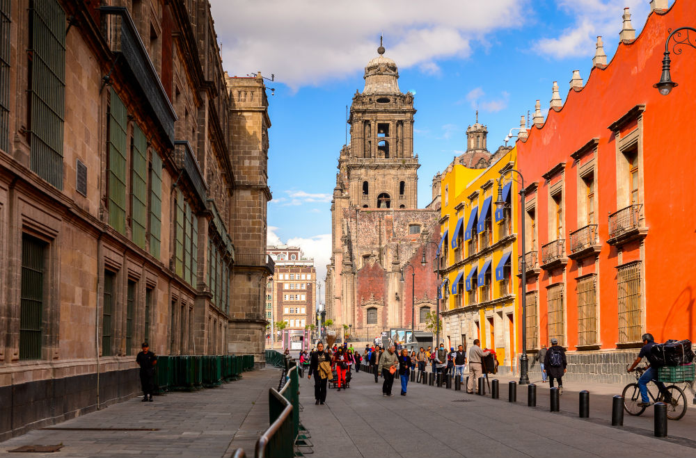 Flavors and History of Mexico City’s Historic Center for 2 people