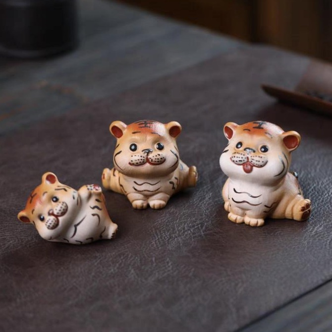 Ceramic Tiger Figurines