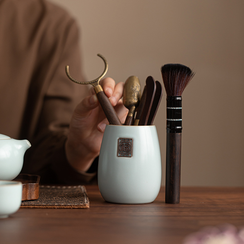 Ceramic utensil holder set