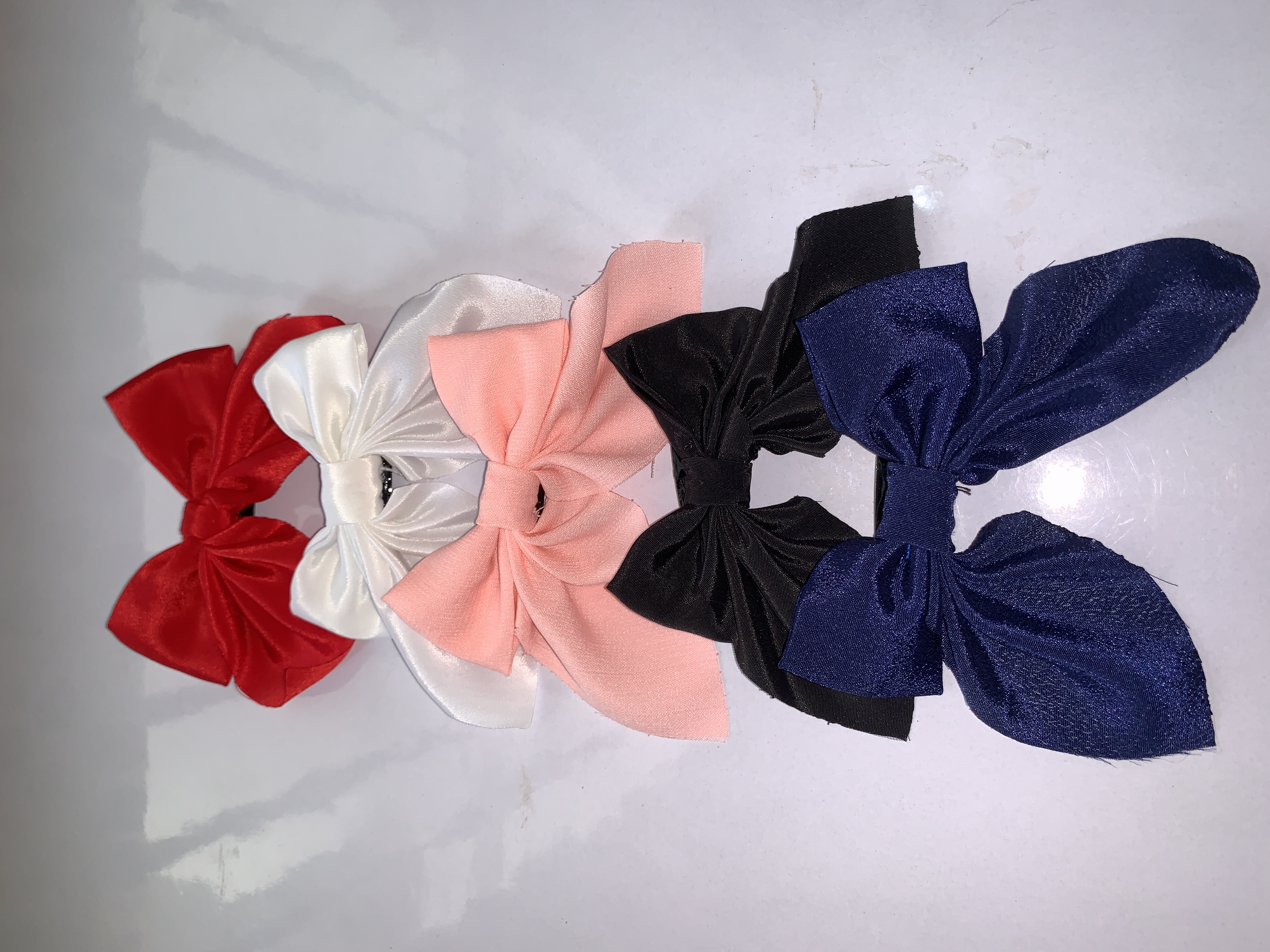 Set of colorful hair bows