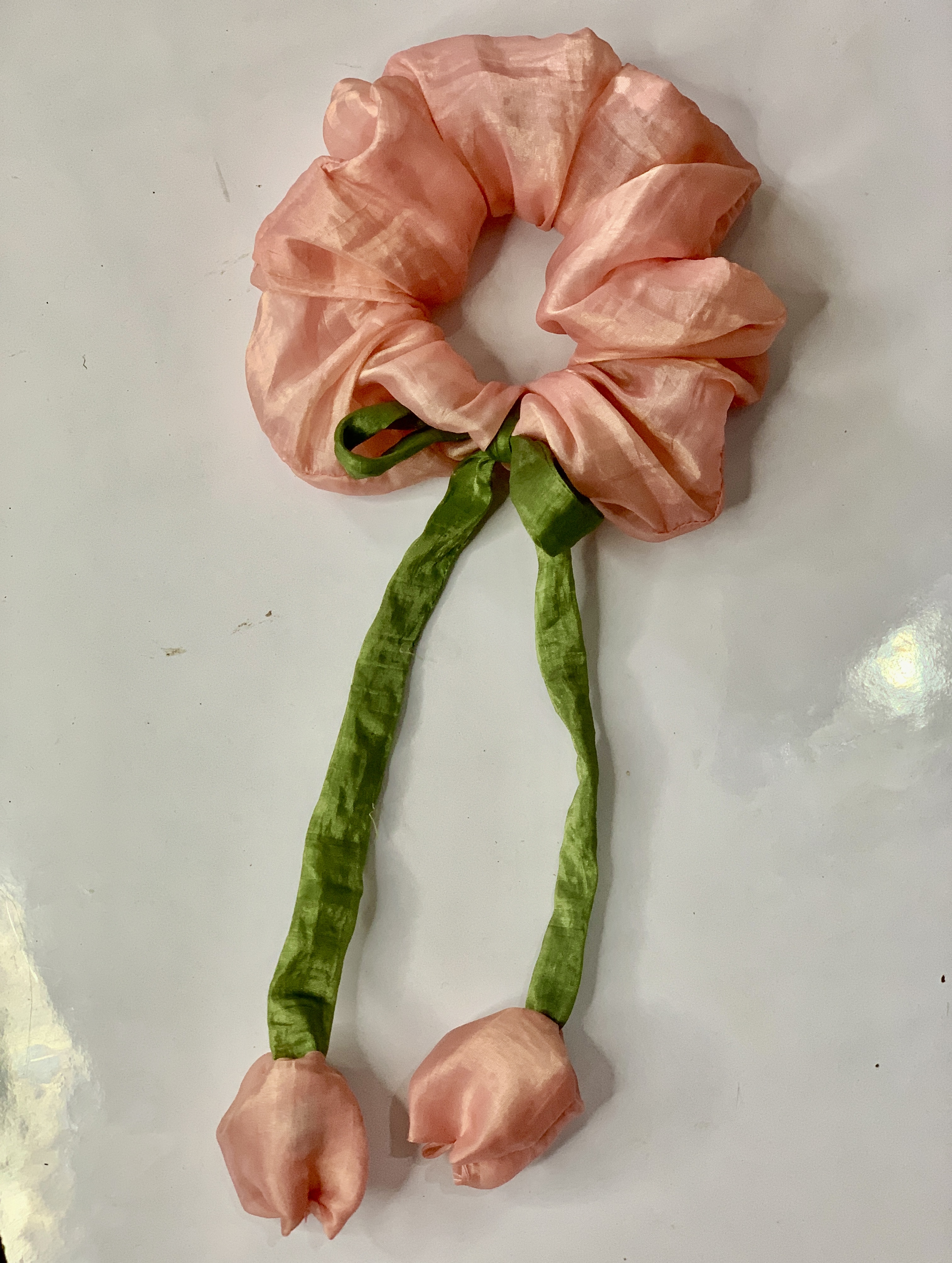 Tulip Hair Scrunchie💫