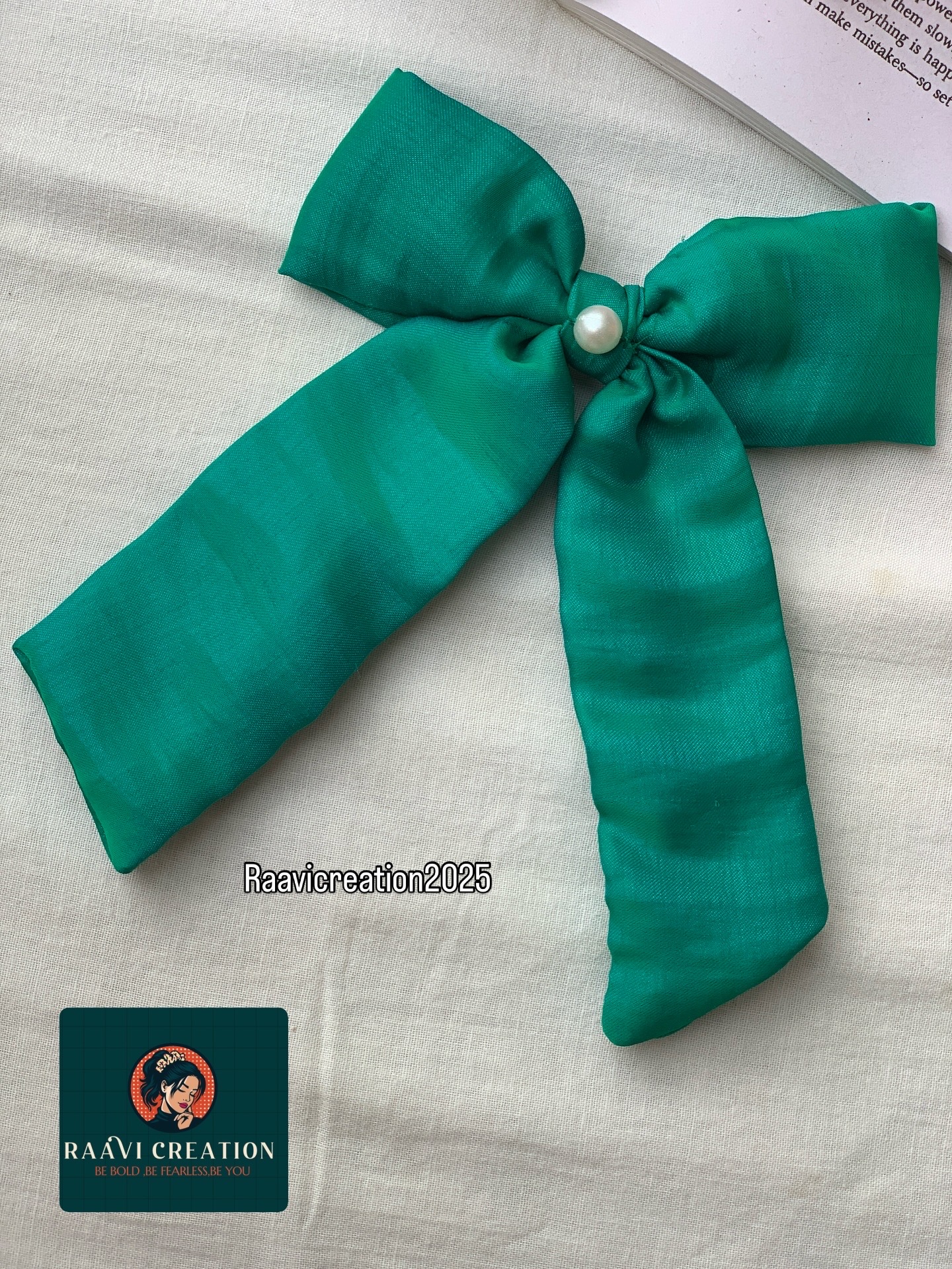 Green silk Hair Bow🎀