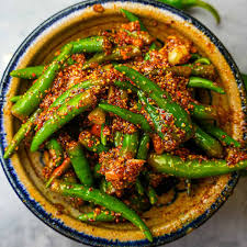 SPICY GREEN CHILLI PICKLE