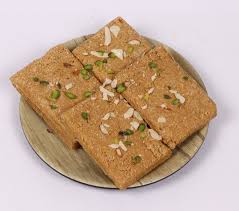 Khasta Pista Gajak (Desi-Ghee)