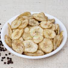 BANANA CHIPS BLACK PEPPER
