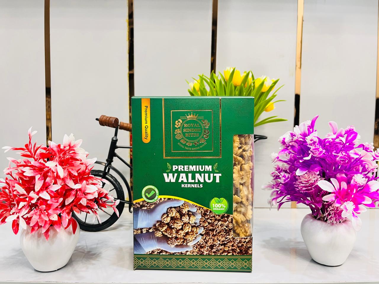 KASHMIRI AKHROT GIRI (WALNUTS)