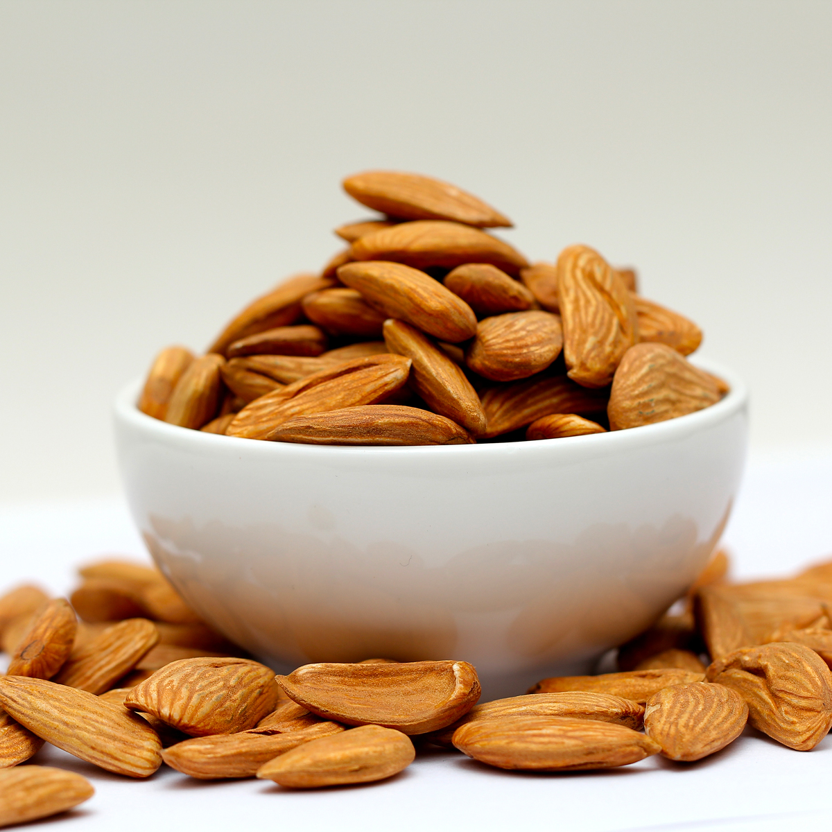 IRANI ALMOND