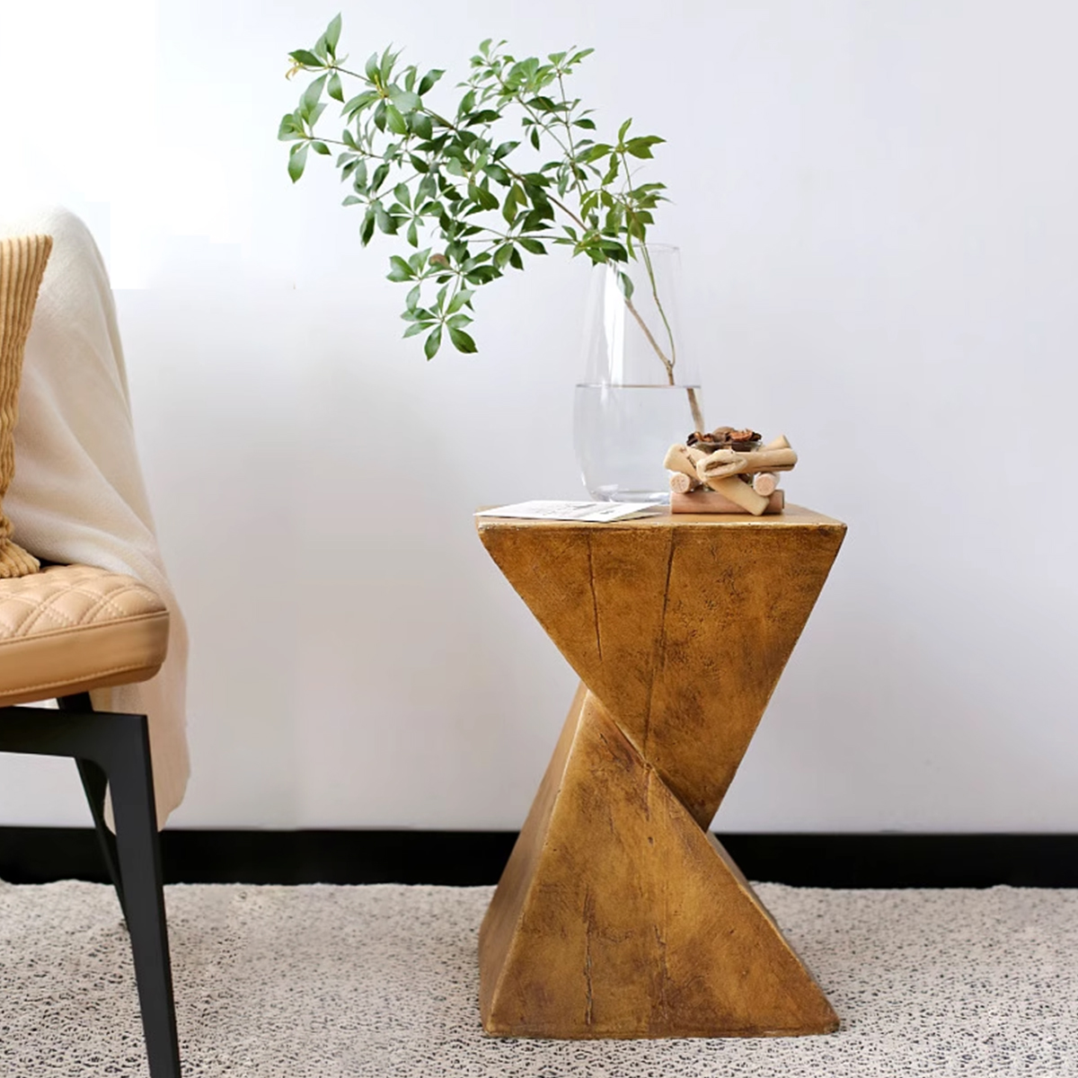 Hive Mind ローテーブル 屋内外兼用 コーヒーテーブル おしゃれな飾り台 カフェ風デザイン 組立不要 32cm*32cm*46cm