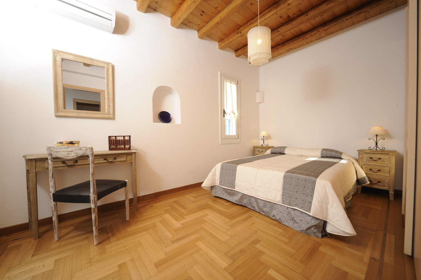 Deluxe - Breakthrough