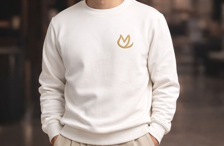Sweatshirt Blanc Logo Doré