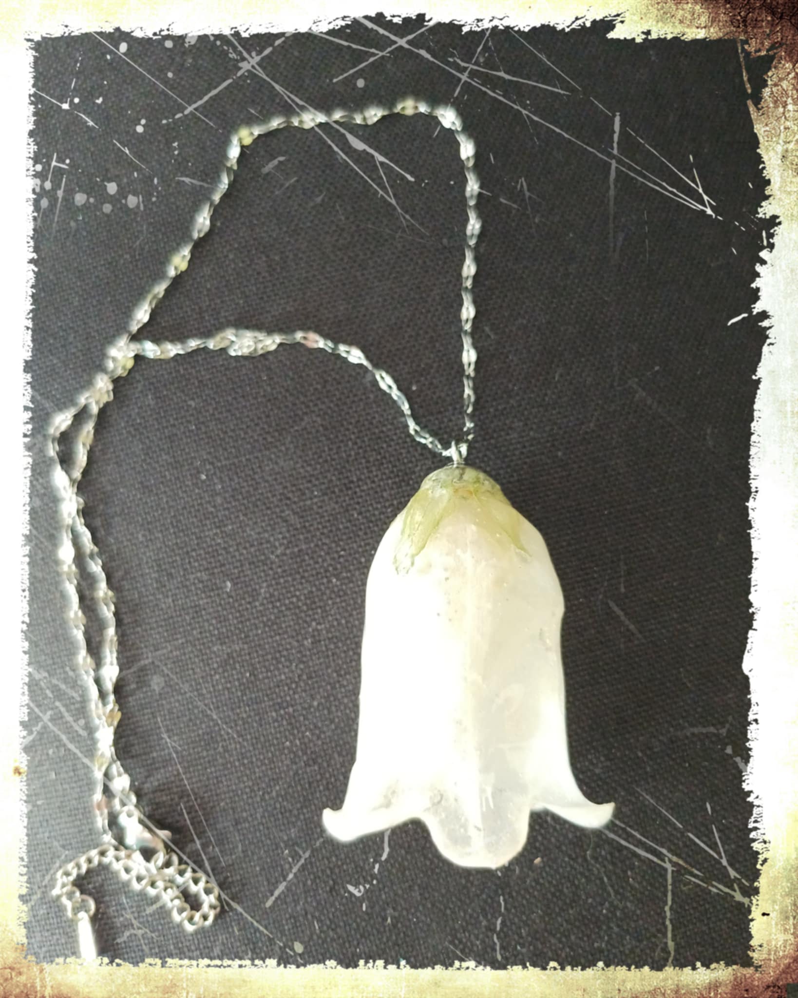 Collier Campanule blanche