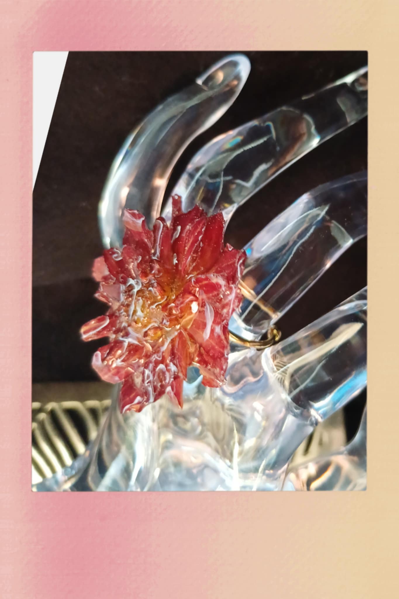 Bague fleur de dahlia rouge