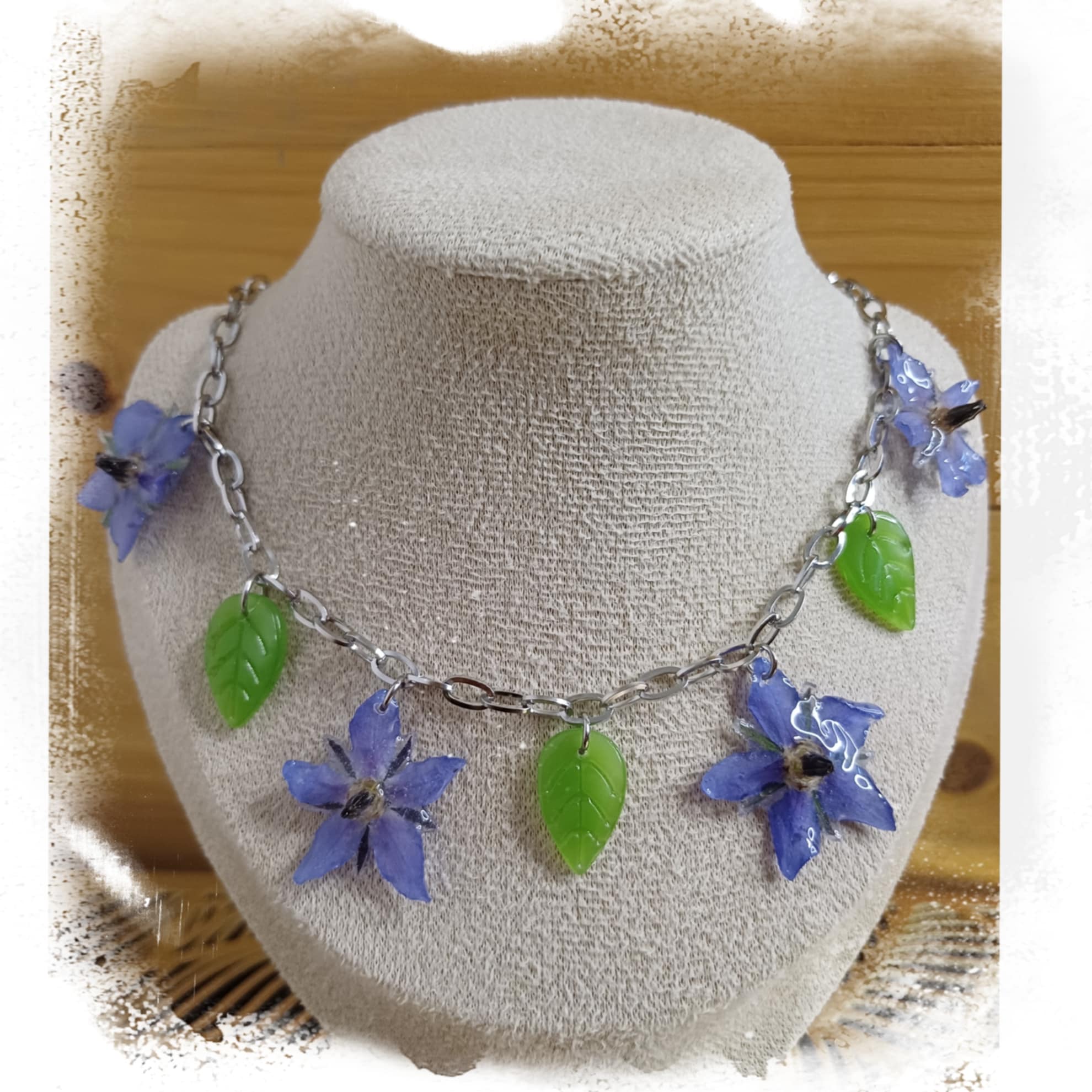 Collier fleurs de Bourrache