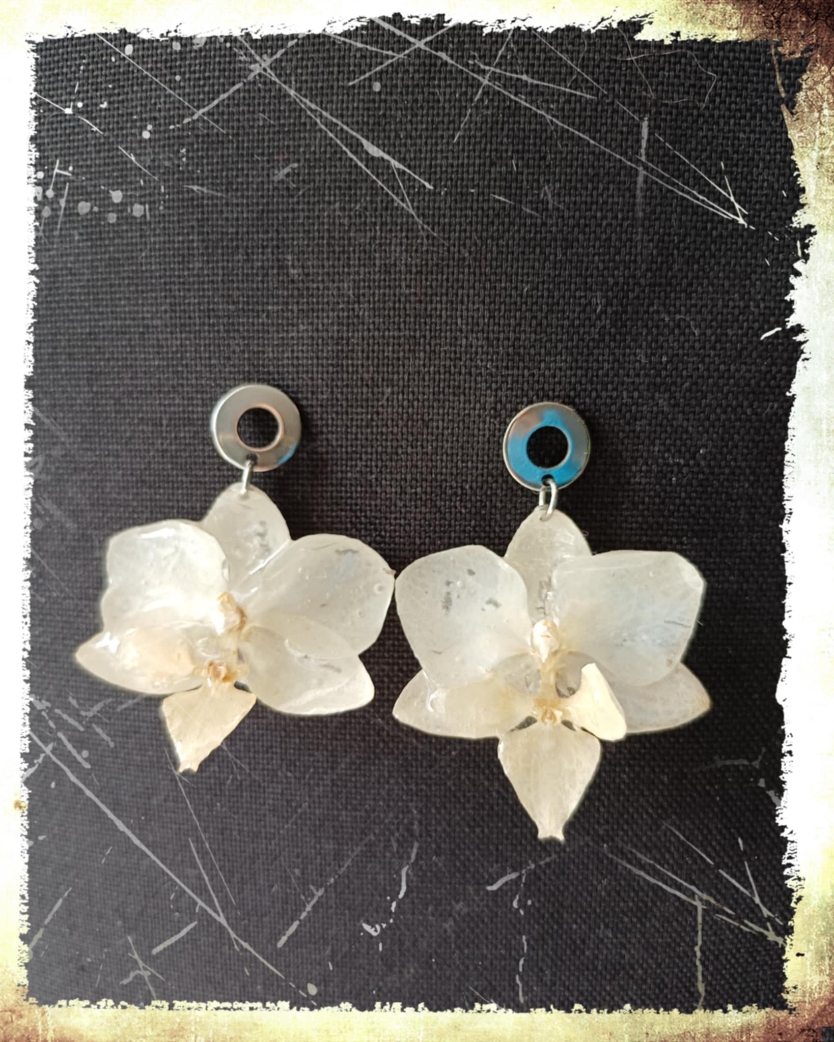 Boucles orchidées blanches