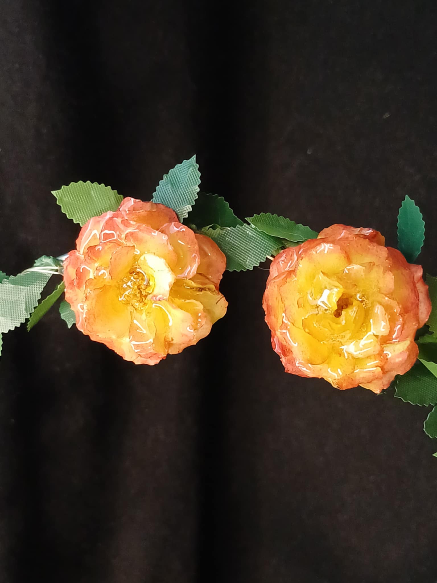 Puces d'oreilles Rose rose et jaune