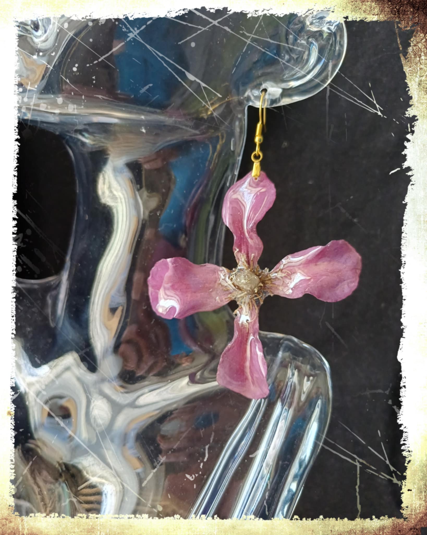 Boucles d'oreilles fleur de Clématite mauve