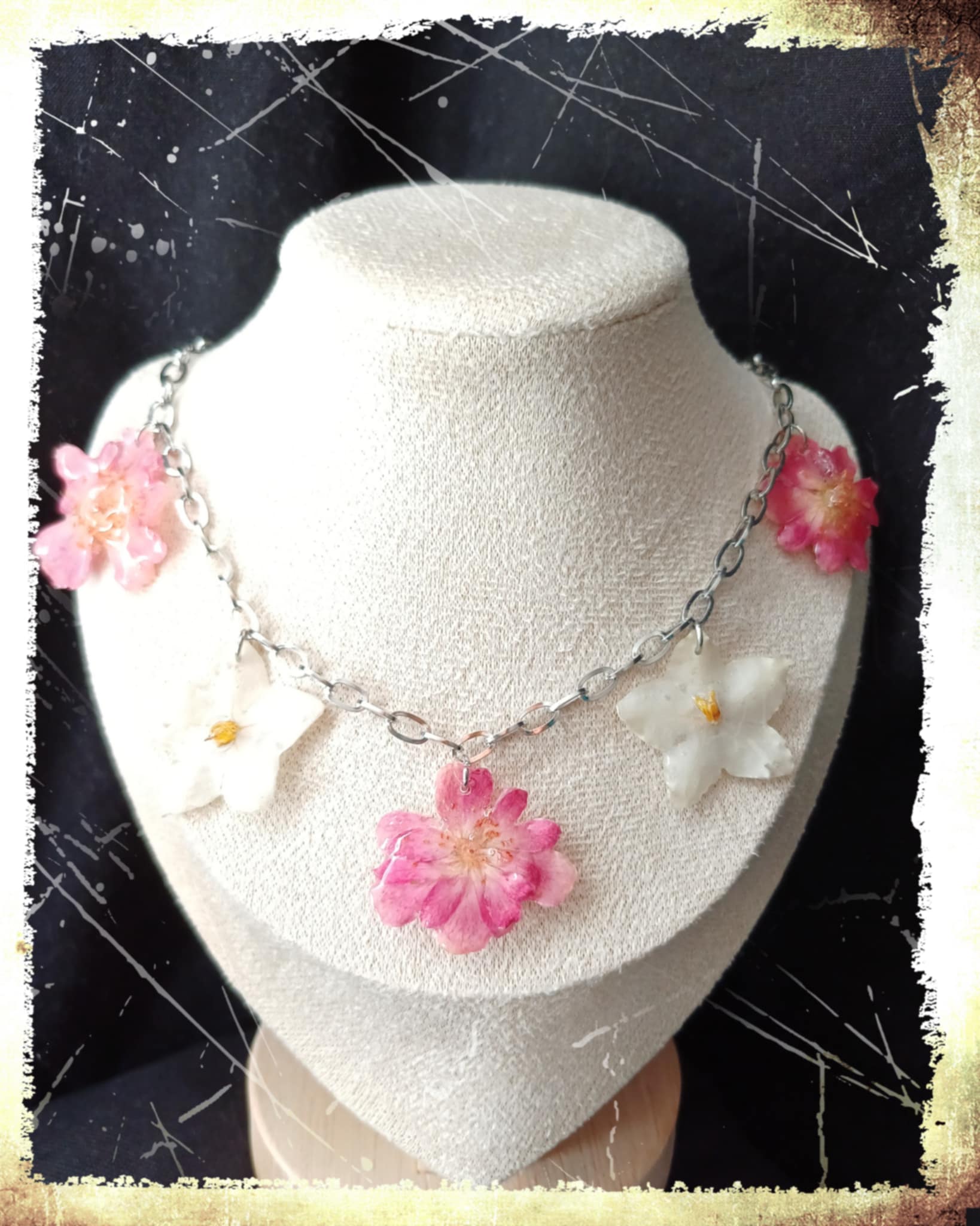Collier Roses et Jasmin