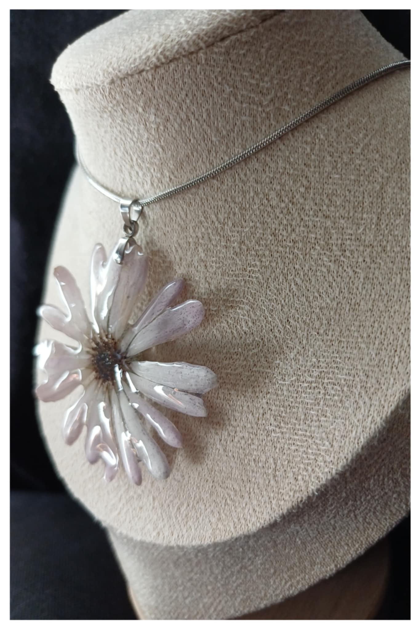 Collier fleur Osteospermum blanche