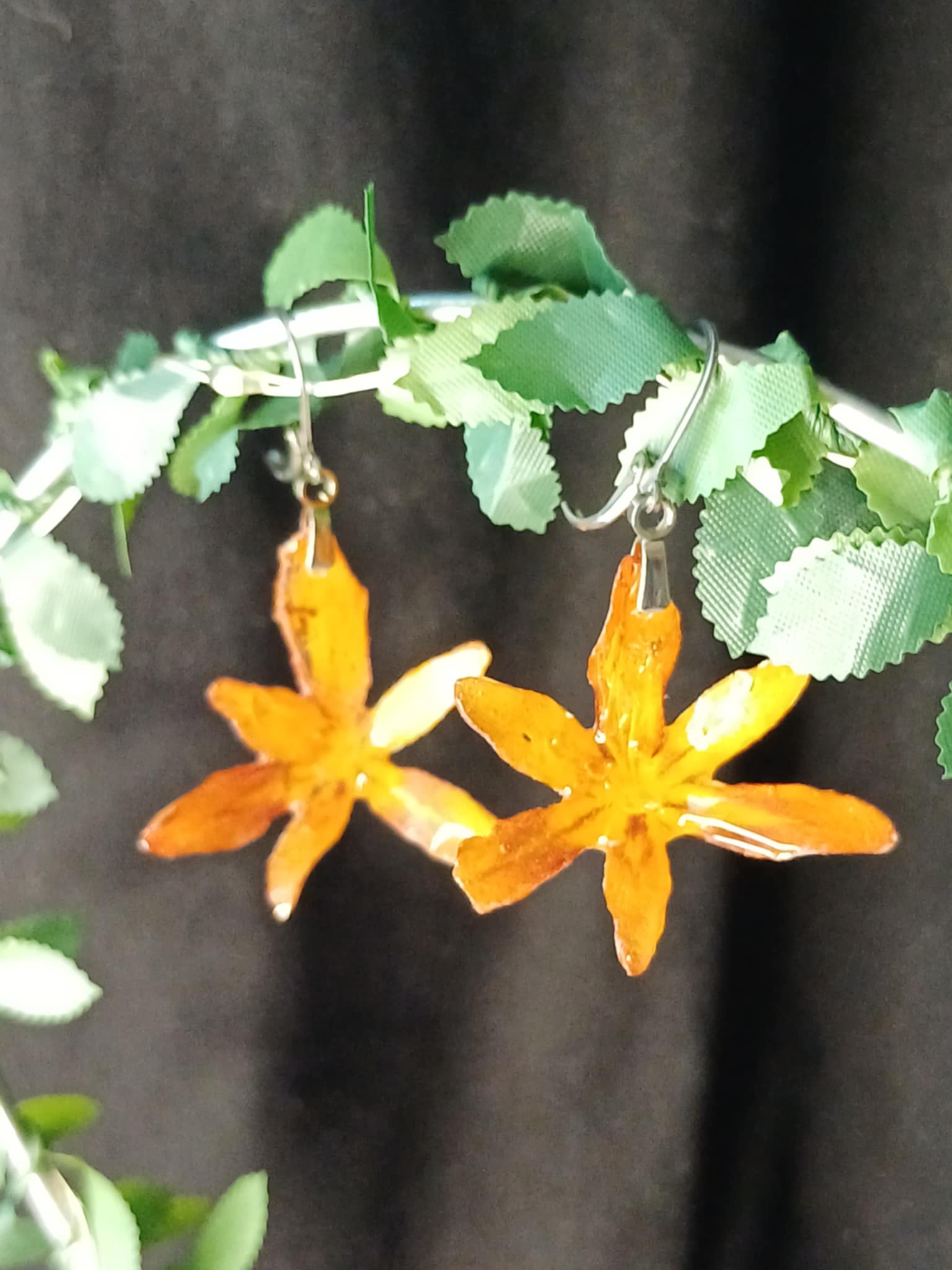 Boucles fleur de Crocosmia