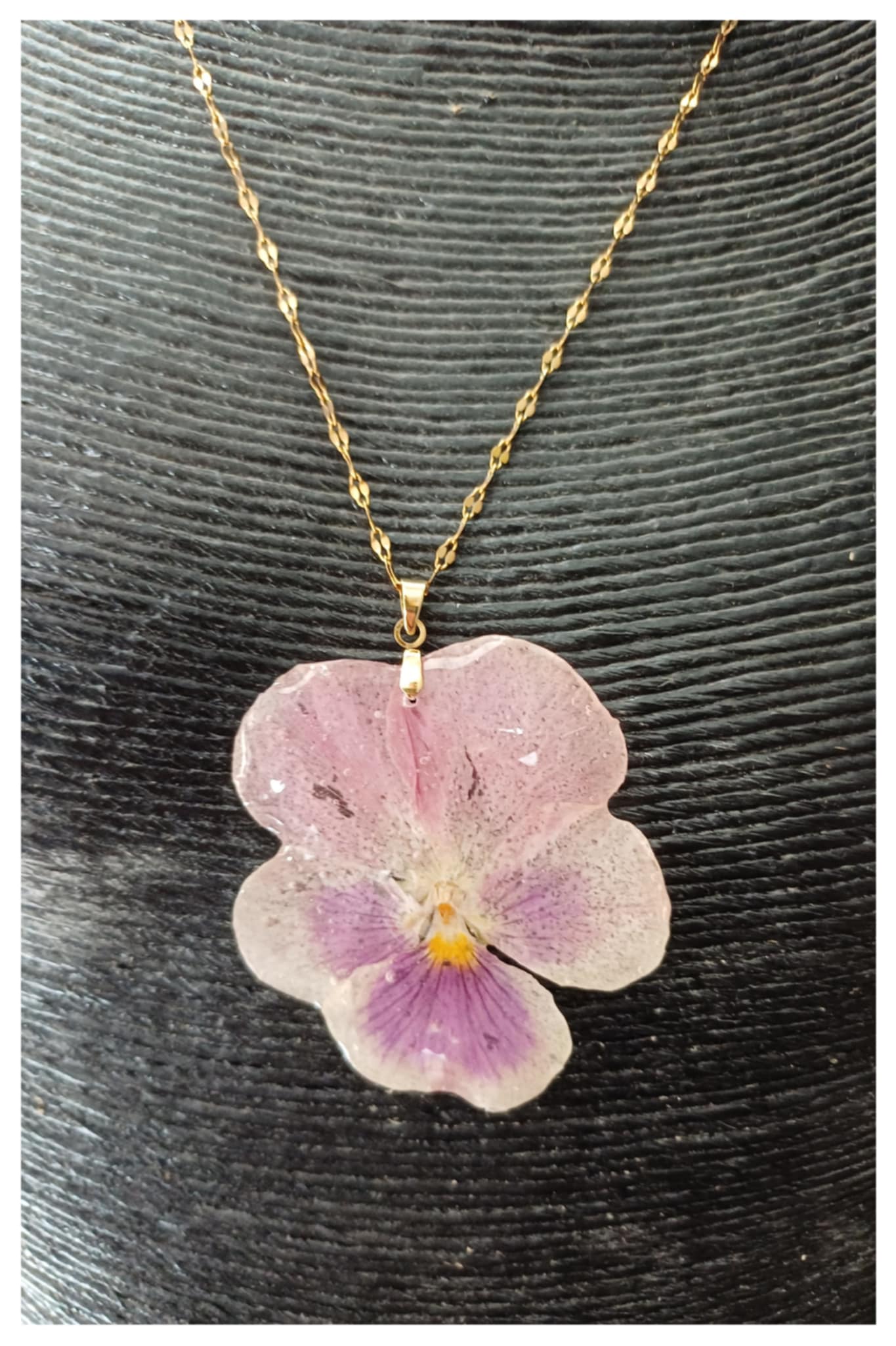 Collier fleur de Pensée 