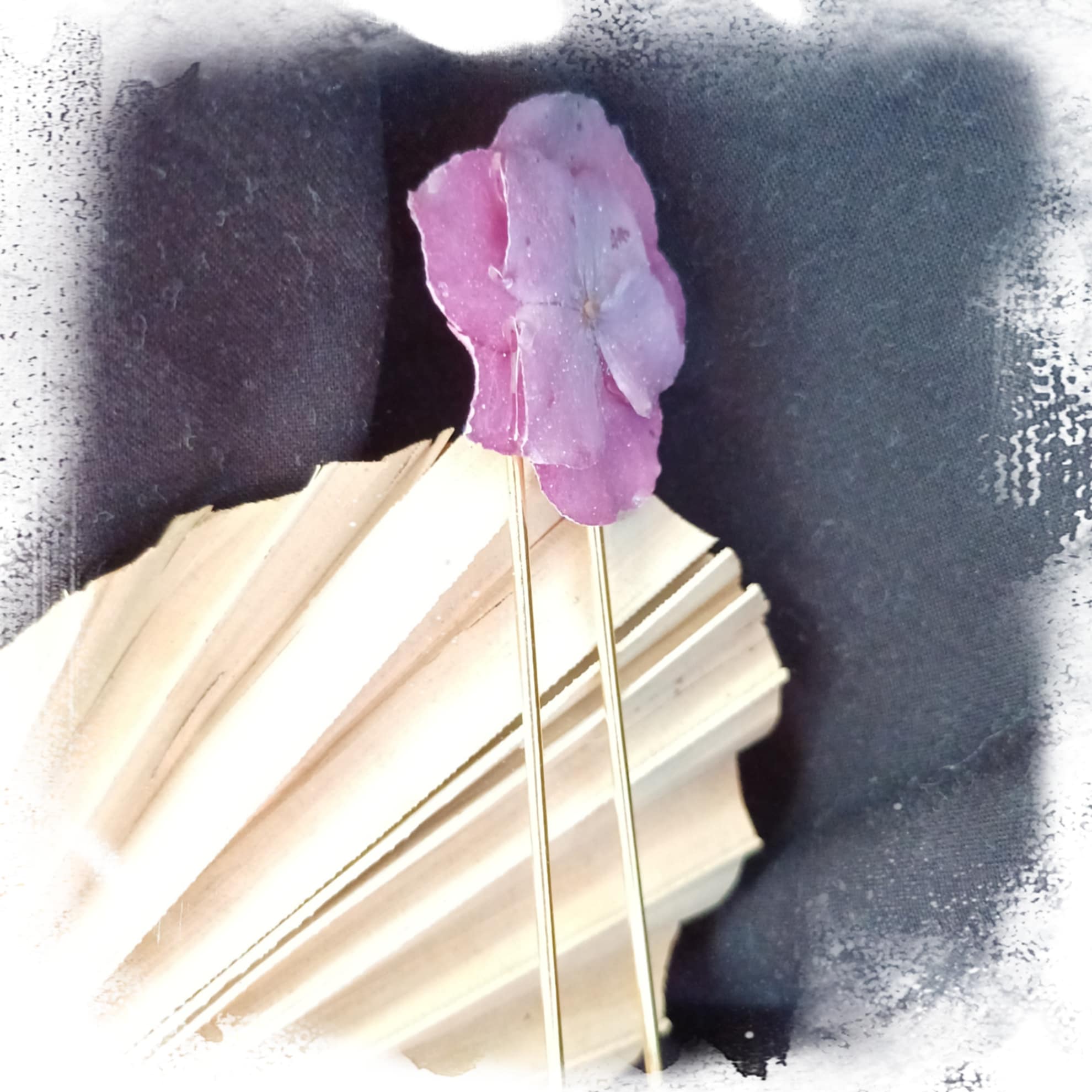 Pique à chignon Hortensia mauve