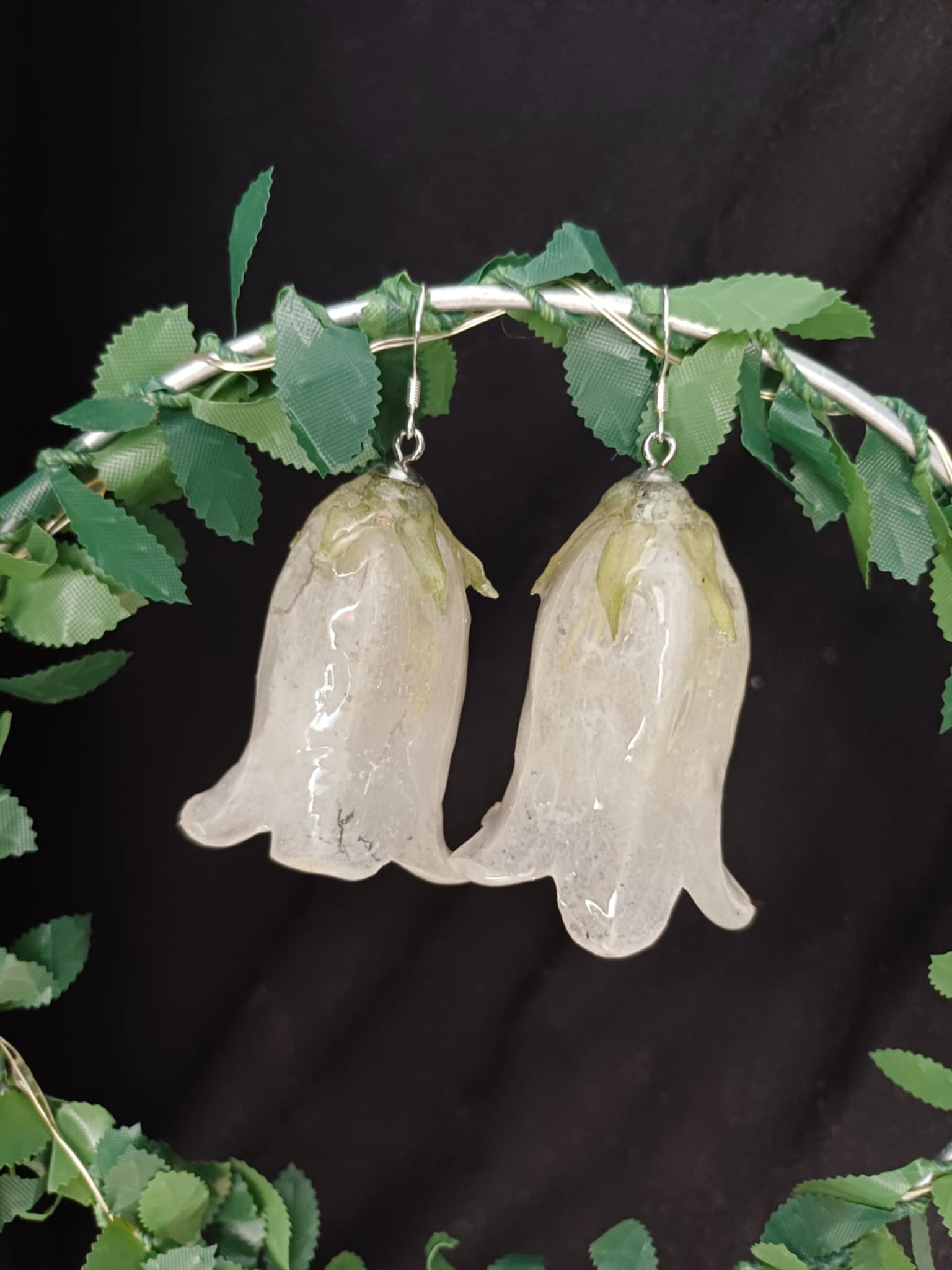 Boucles Campanules blanches