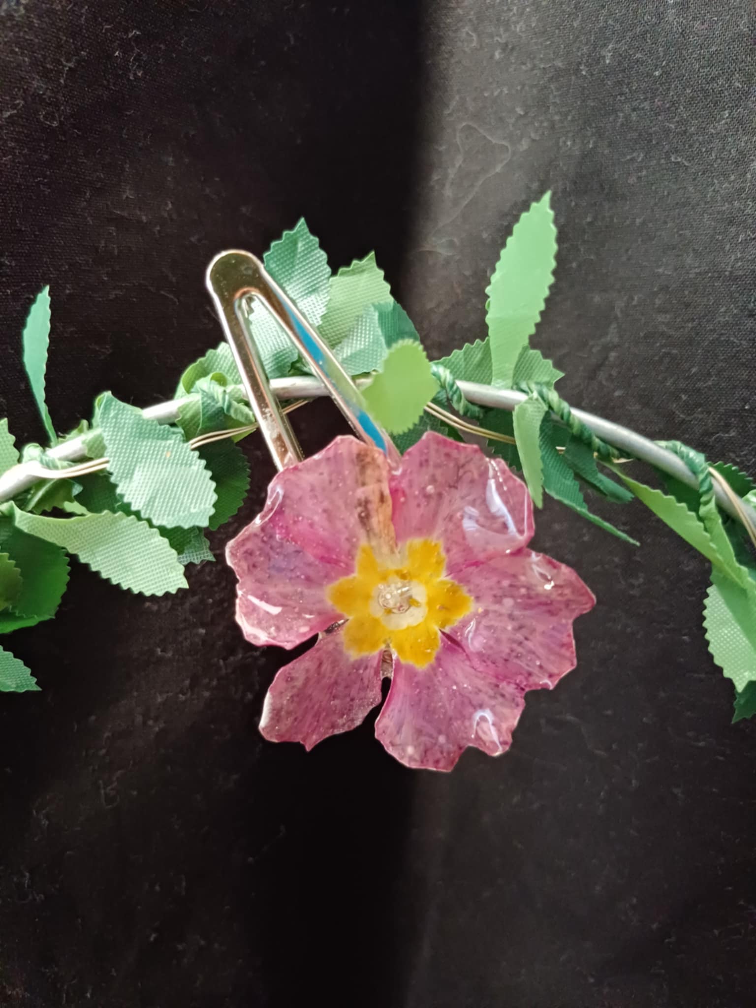 Pince crocodile fleur de primevère