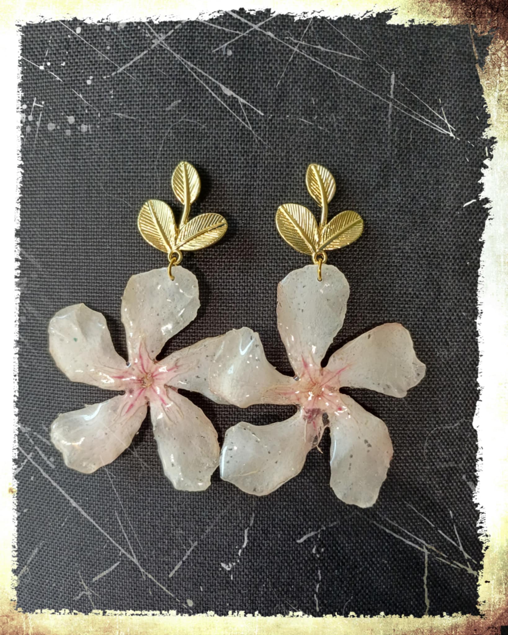 Boucles d'oreilles fleurs de Laurier rose