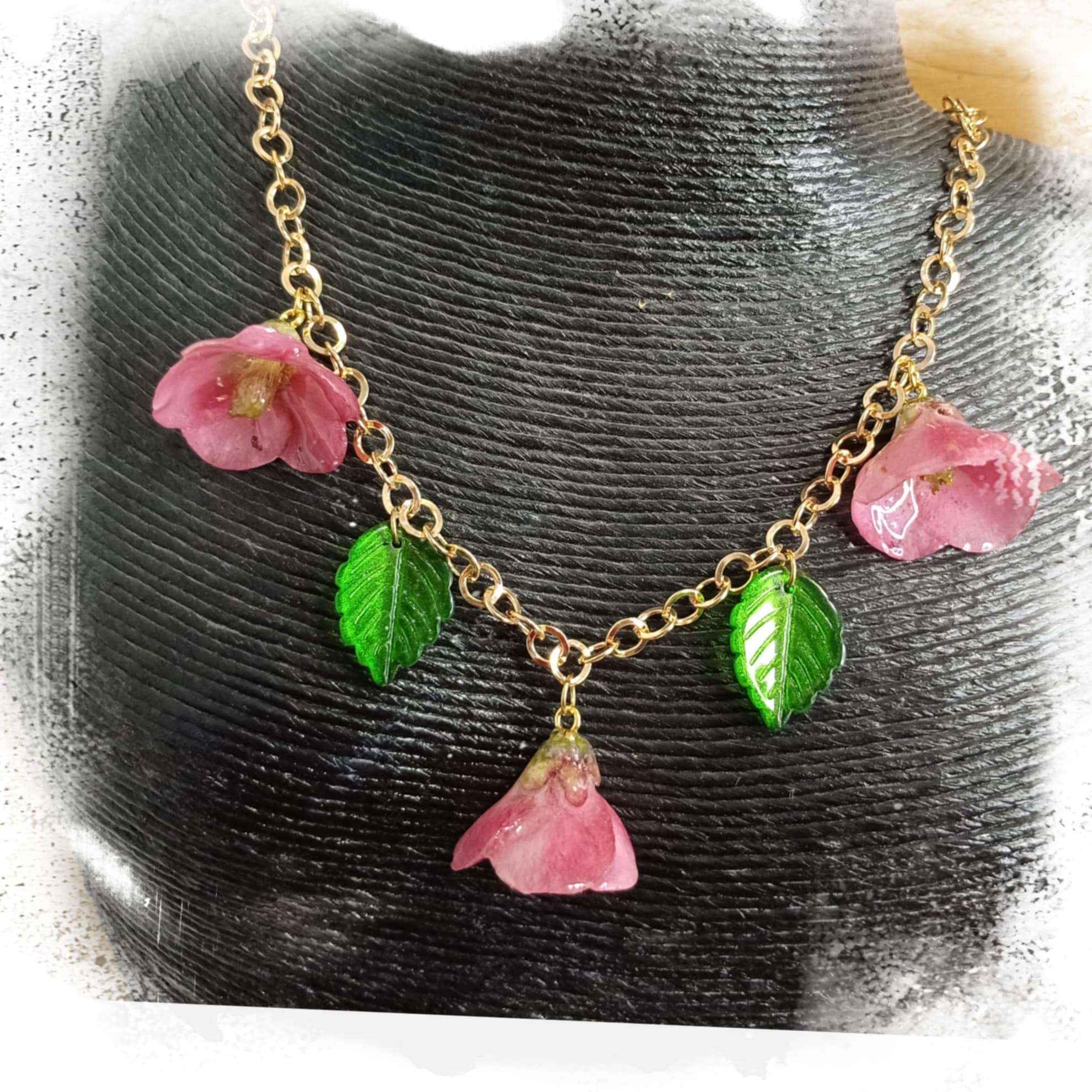 Collier Cognassier du Japon